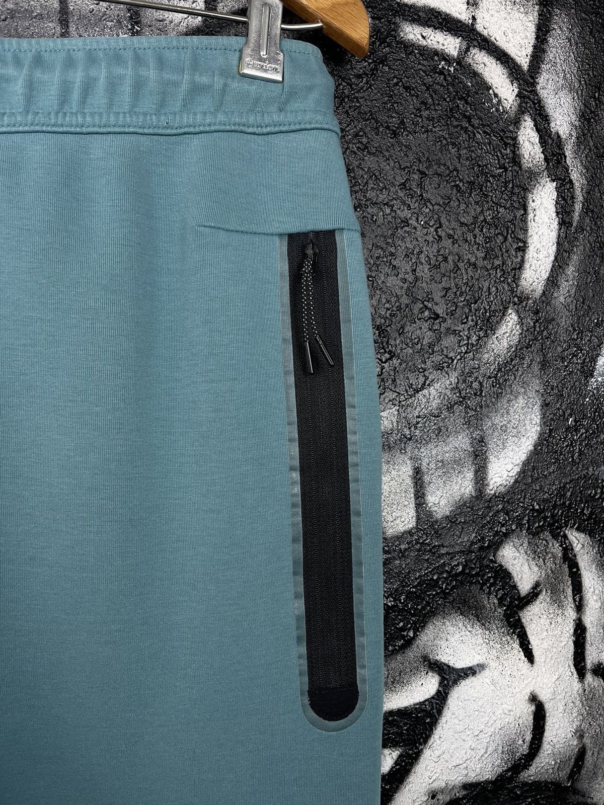 Nike Nike Tech Fleece Pants Men’s Size M Size US 32 / EU 48 - 8 Thumbnail