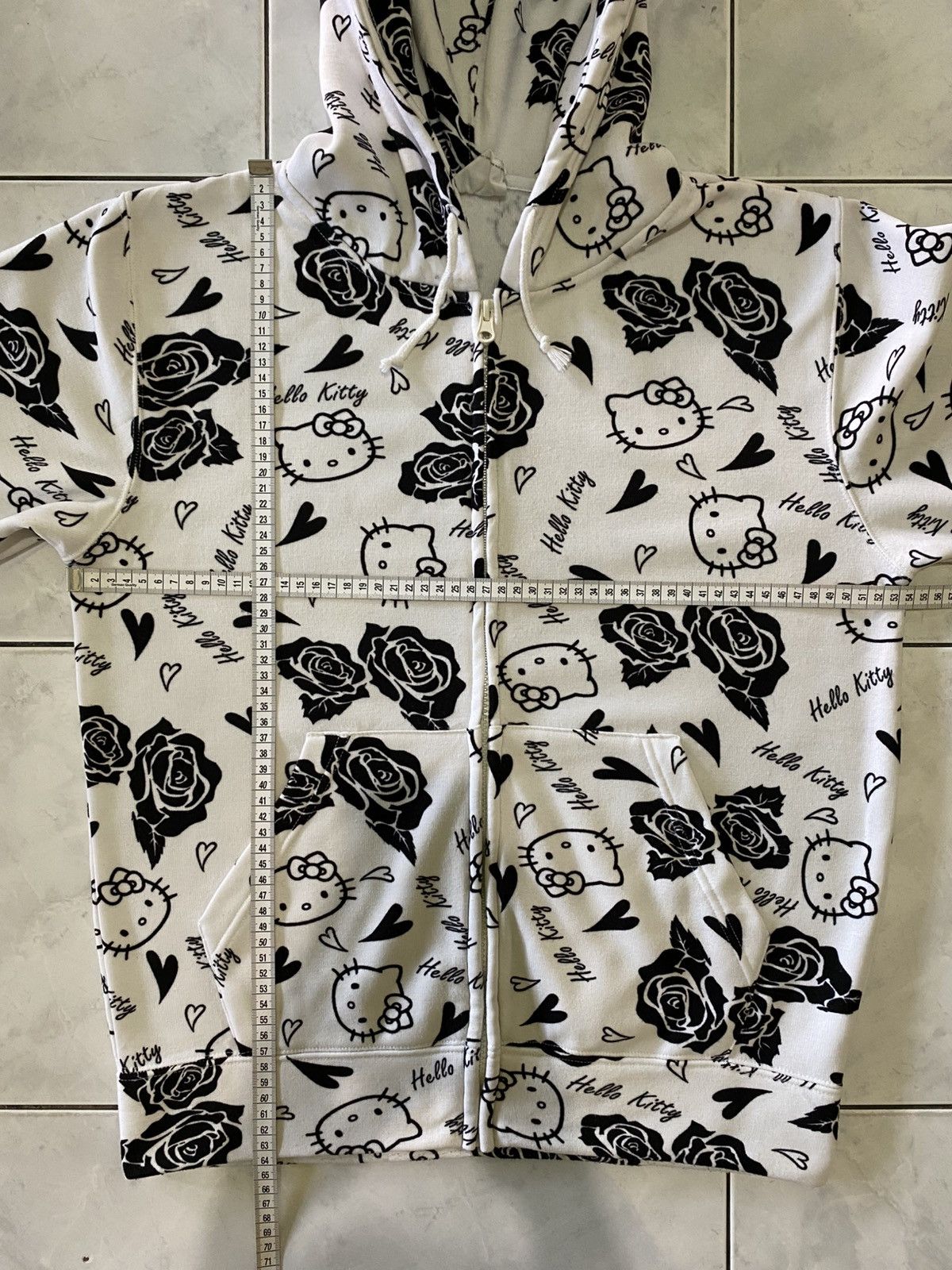 Japanese Brand Hello Kitty Japan All Over Print Zip Hoodie Black White Y2K Size US M / EU 48-50 / 2 - 18 Thumbnail
