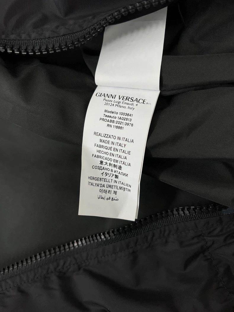 Versace Versace Logo back pattern stand-up collar jacket Size US XL / EU 56 / 4 - 7 Thumbnail