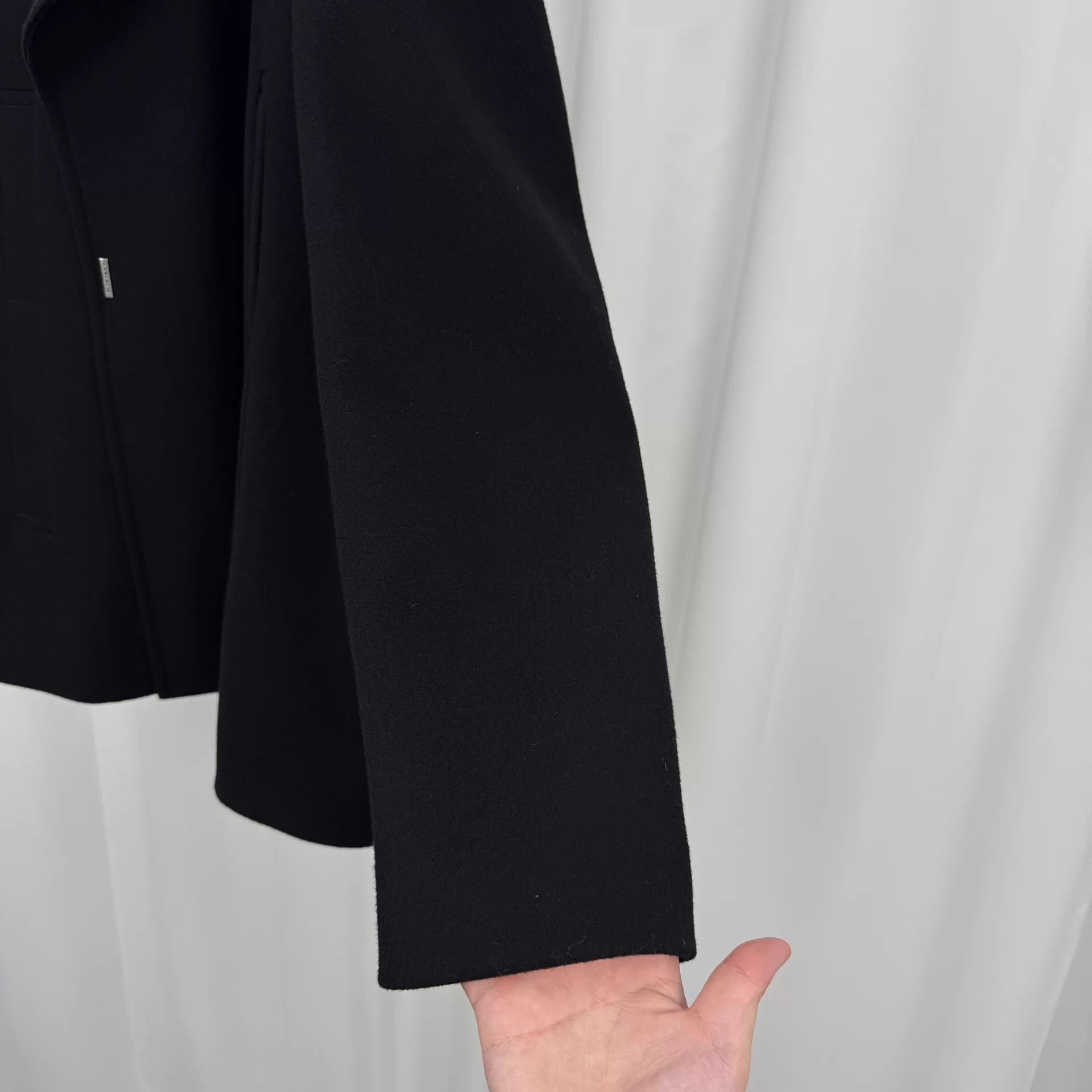 Givenchy Givenchy Wool Coat 52 99New Metal Button Detached Size US L / EU 52-54 / 3 - 4 Thumbnail