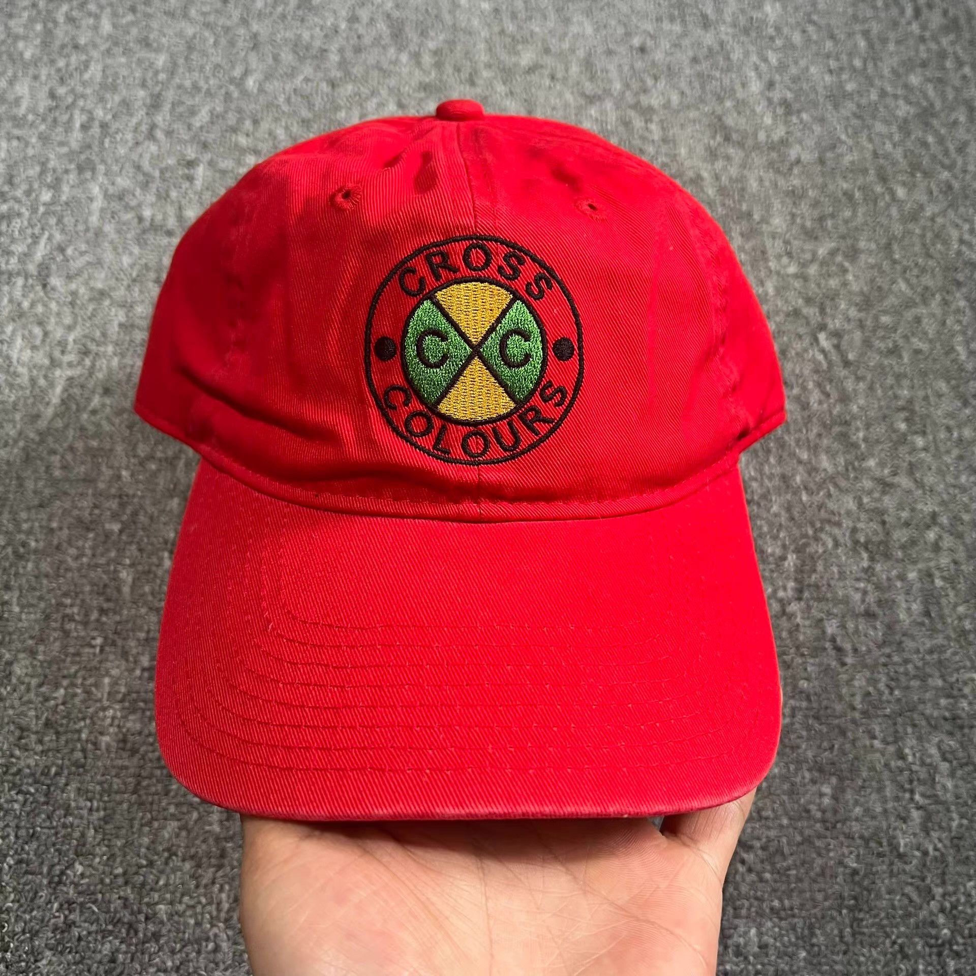Cross Colours Cross Colours Classic EmbroideredCurvedBrim Baseball Cap. Q7 Size ONE SIZE - 1 Thumbnail