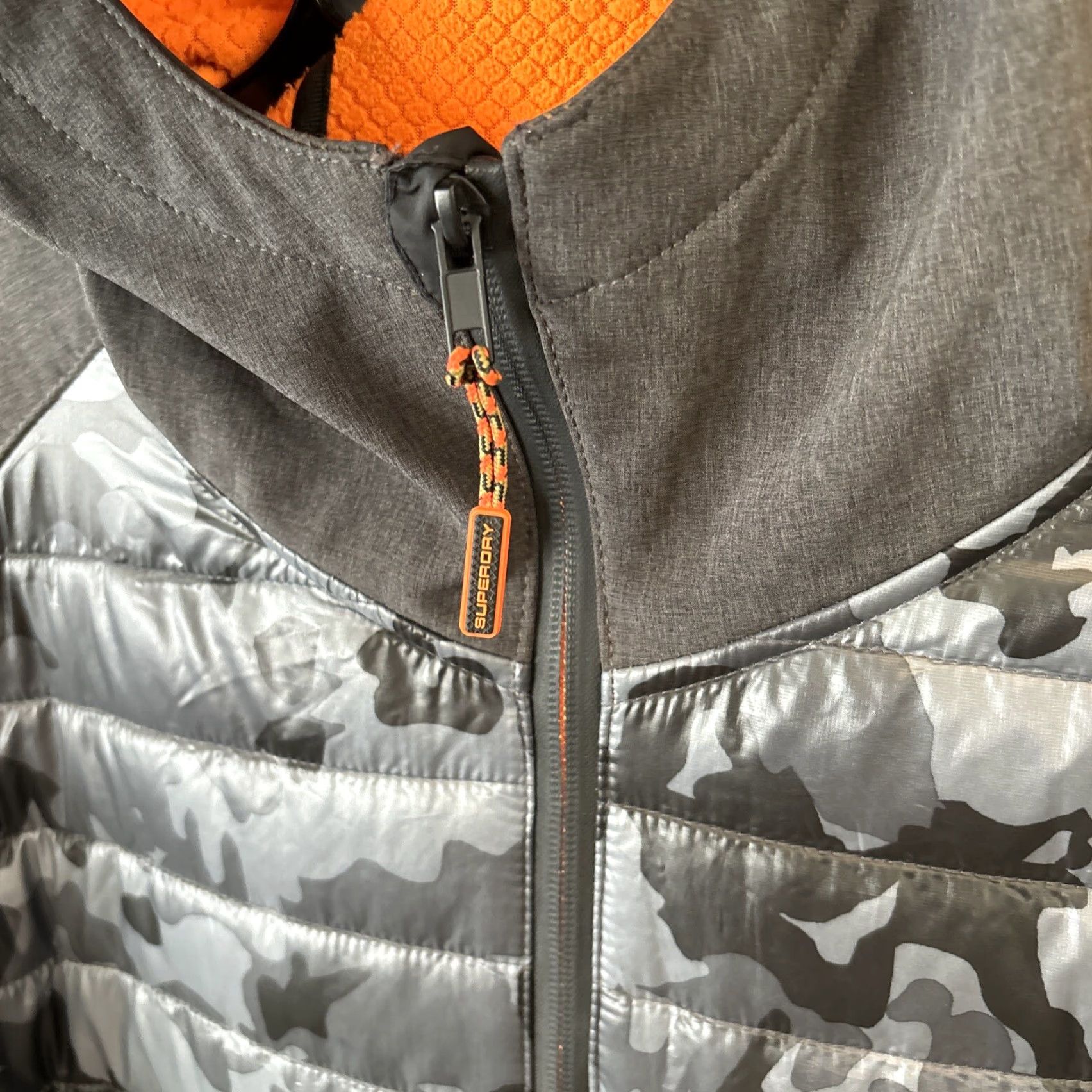 Superdry Superdry Men Jacket 2XL Charcoal Gray Grit Camo Mountain Softshell Hybrid Hooded Size US XXL / EU 58 / 5 - 2 Thumbnail