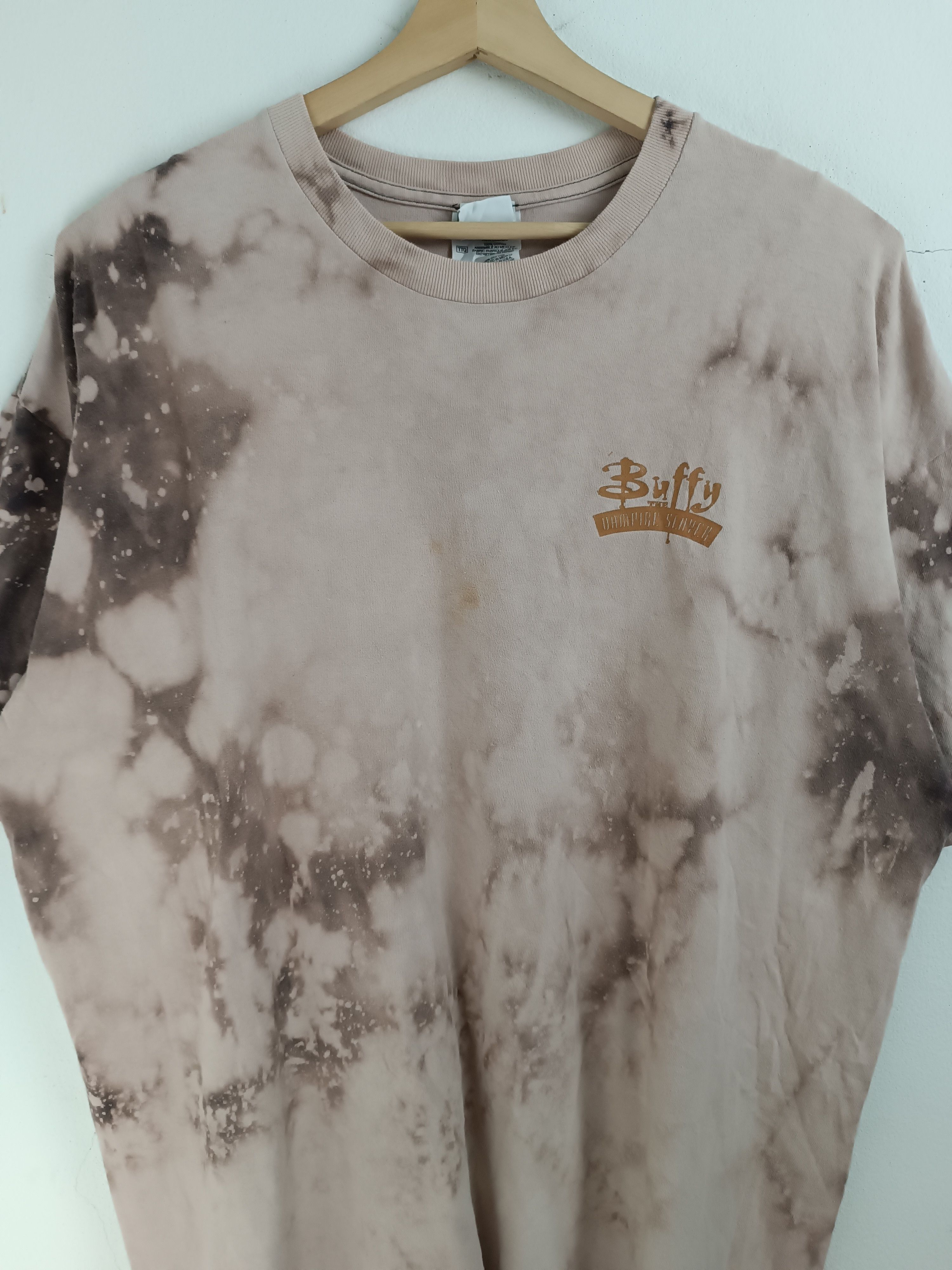 Vintage VINTAGE 90'S BUFFY THE VAMPIRE SLAYER ACID WASH DISTRESSED Size US XXL / EU 58 / 5 - 5 Thumbnail
