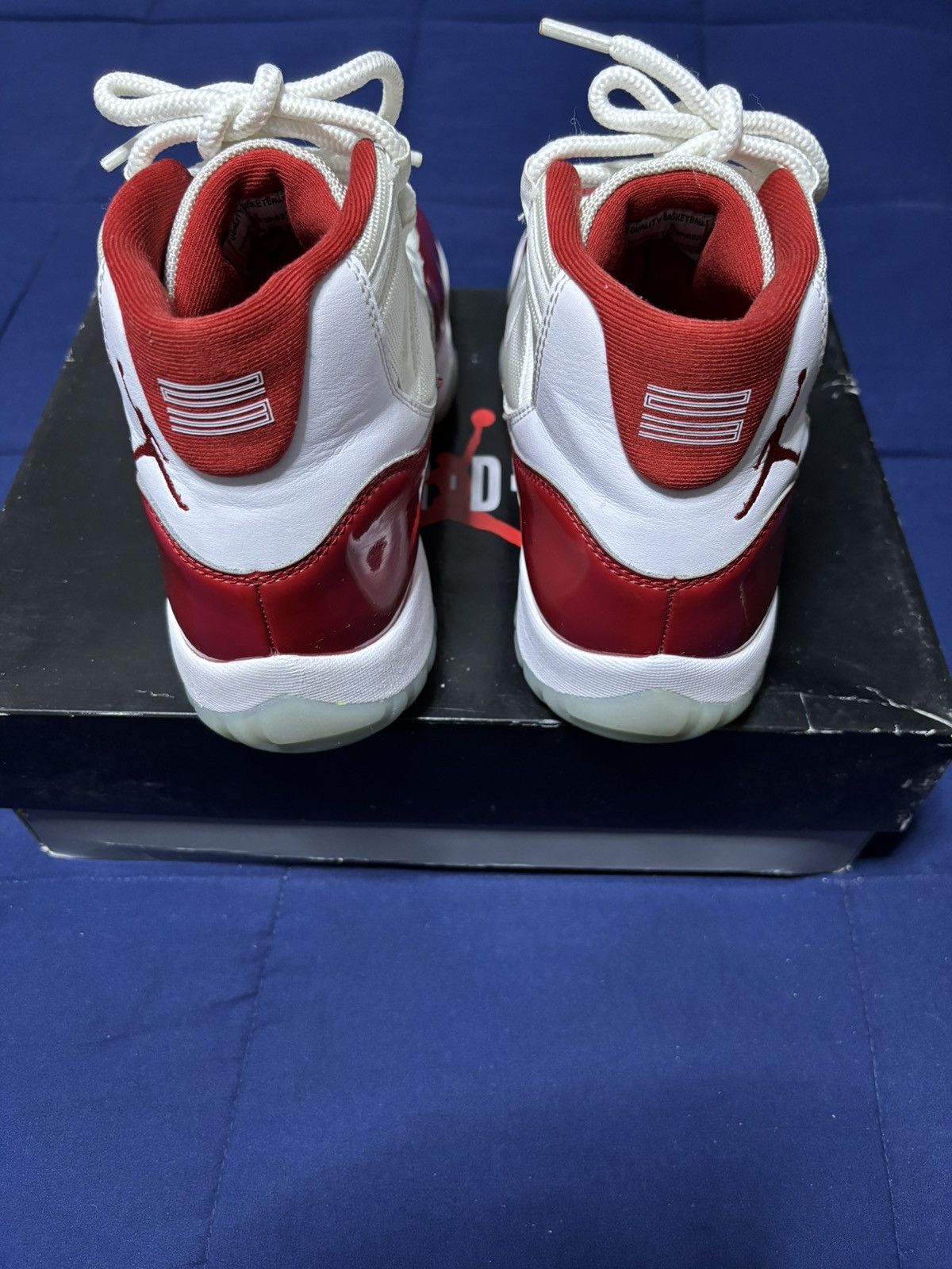 Jordan 11 Retro High Cherry 2022 Size 9