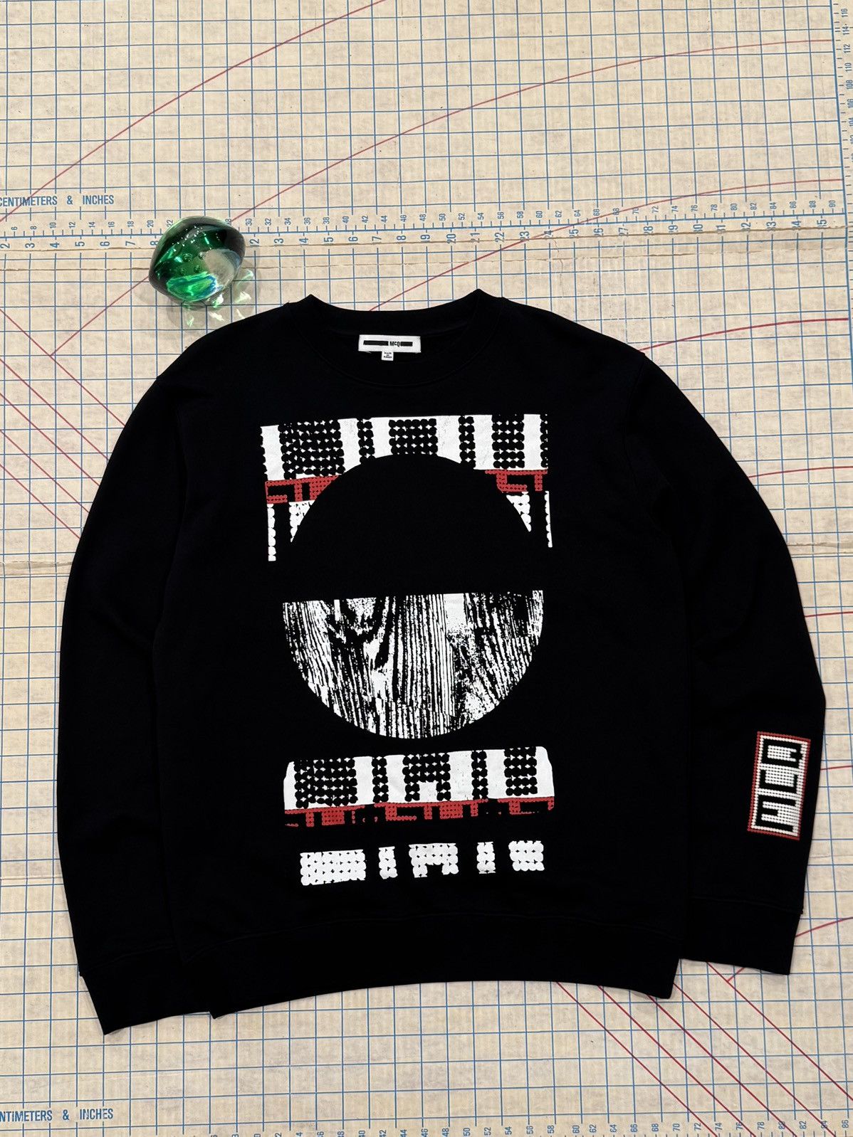 MCQ McQ Alexander McQueen Squared Circle Graphic Crewneck Large Size US L / EU 52-54 / 3 - 1 Thumbnail