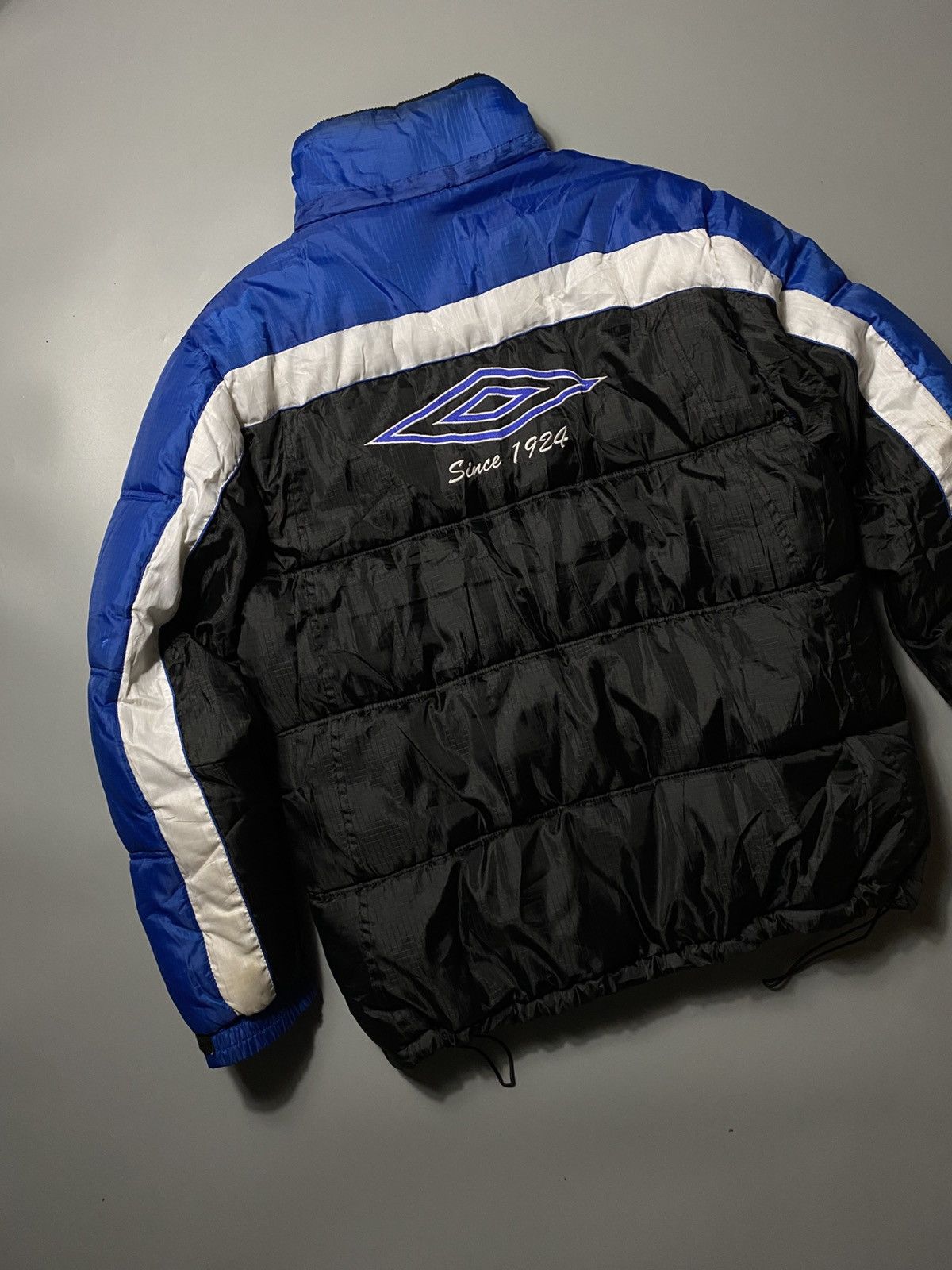 Umbro Umbro 2000s down jacket vintage Size US XL / EU 56 / 4 - 1 Thumbnail