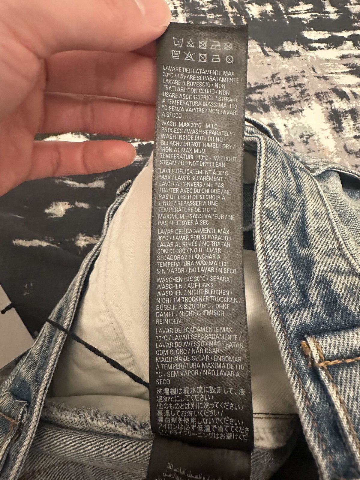 Balenciaga Balenciaga Destroyed Skater Jeans Size US 32 / EU 48 - 8 Thumbnail