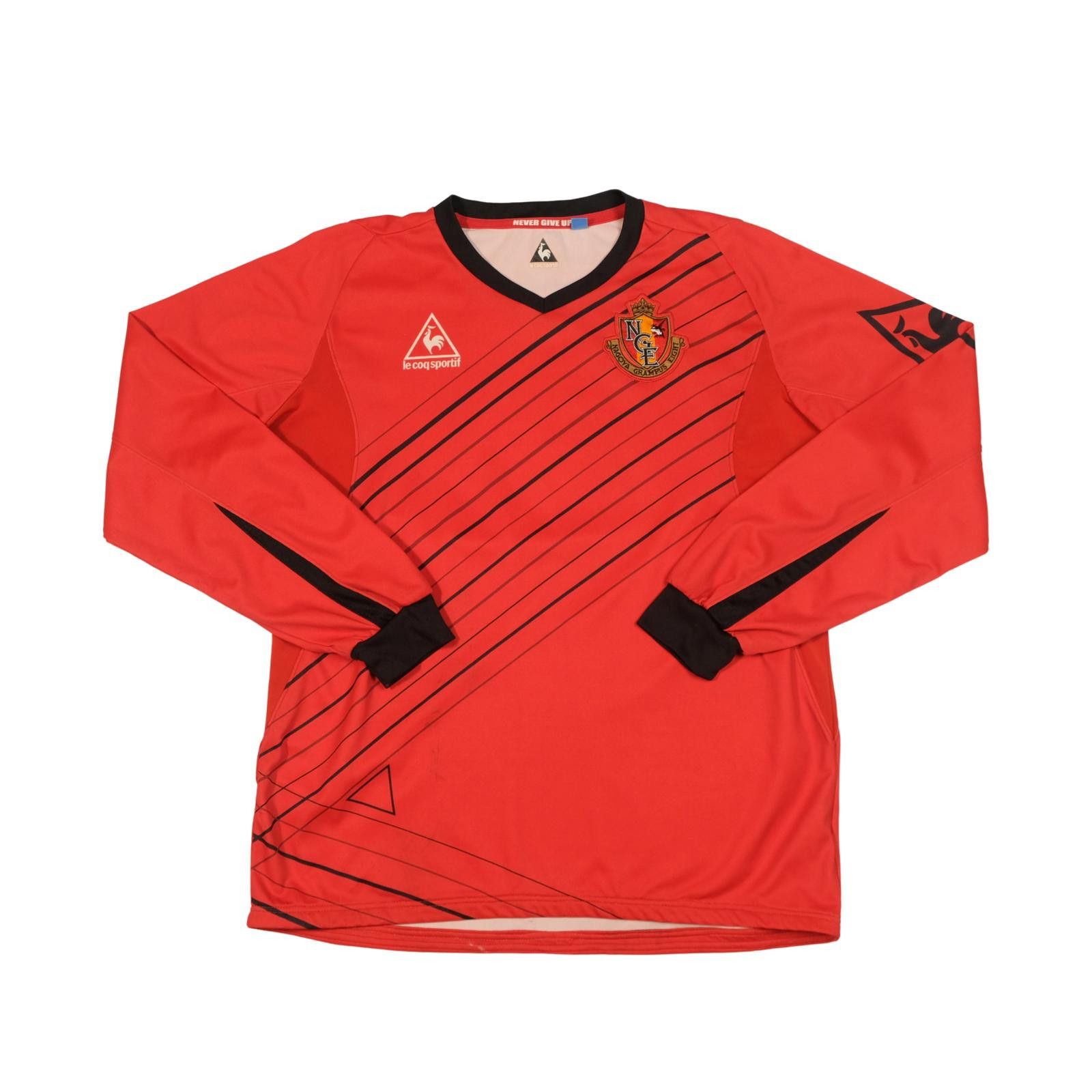 Le Coq Sportif 2000s Nagoya Grampus Home/Training Shirt J-League (S) Size US S / EU 44-46 / 1 - 1 Thumbnail