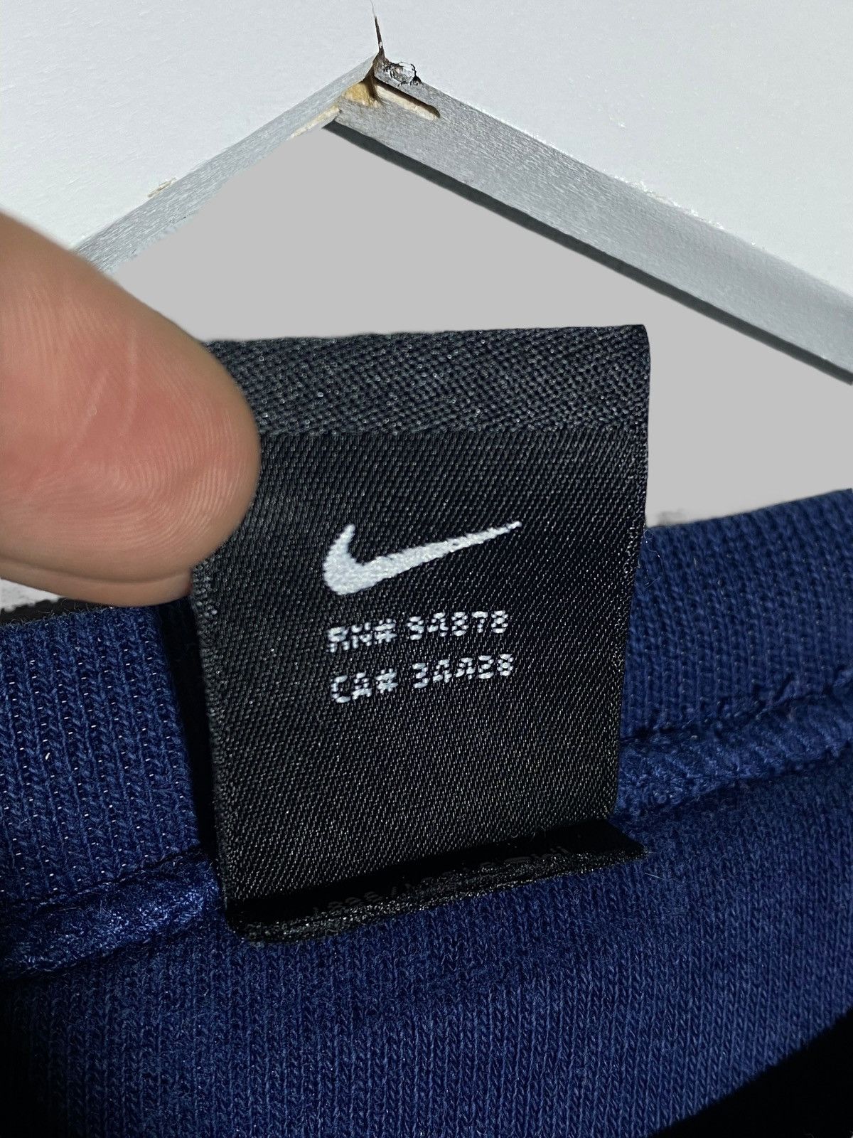 Nike 🔥 VINTAGE 00s NIKE CAROLINA SWOOSH CREWNECK SWEATSHIRT RARE Size US M / EU 48-50 / 2 - 13 Thumbnail