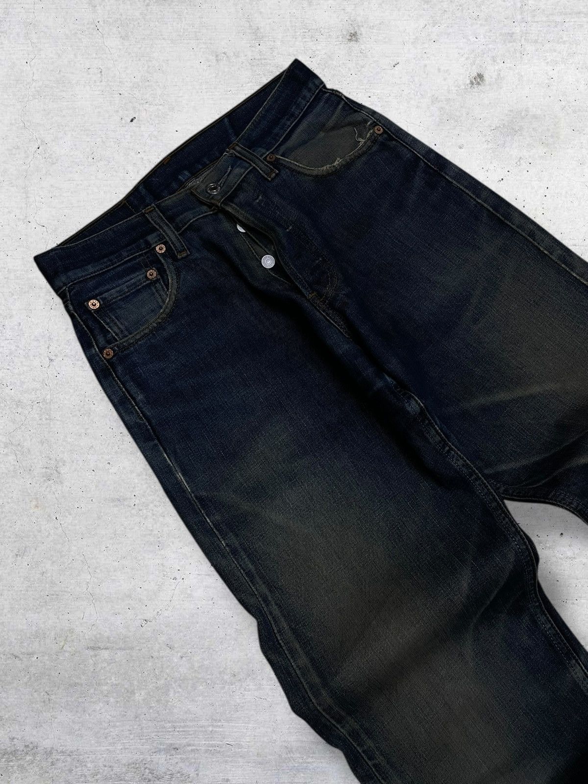 Levi's Vintage Clothing VINTAGE 509 LEVIS USA DESIGNER 90S OLD RIPPED DIRT OG DENIM Size US 27 - 7 Thumbnail