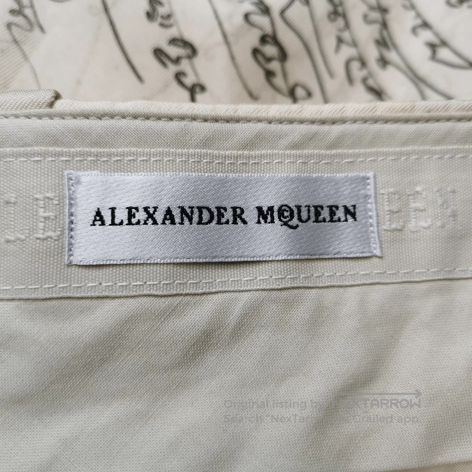 Alexander McQueen Alexander McQueen Animal World Silk Print Trousers. Size US 30 / EU 46 - 3 Thumbnail