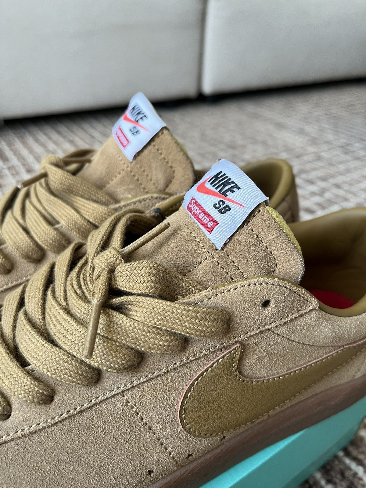 Nike SB Nike SB Supreme Blazer Low GT Size 9.5 Size US 9.5 / EU 42-43 - 8 Thumbnail