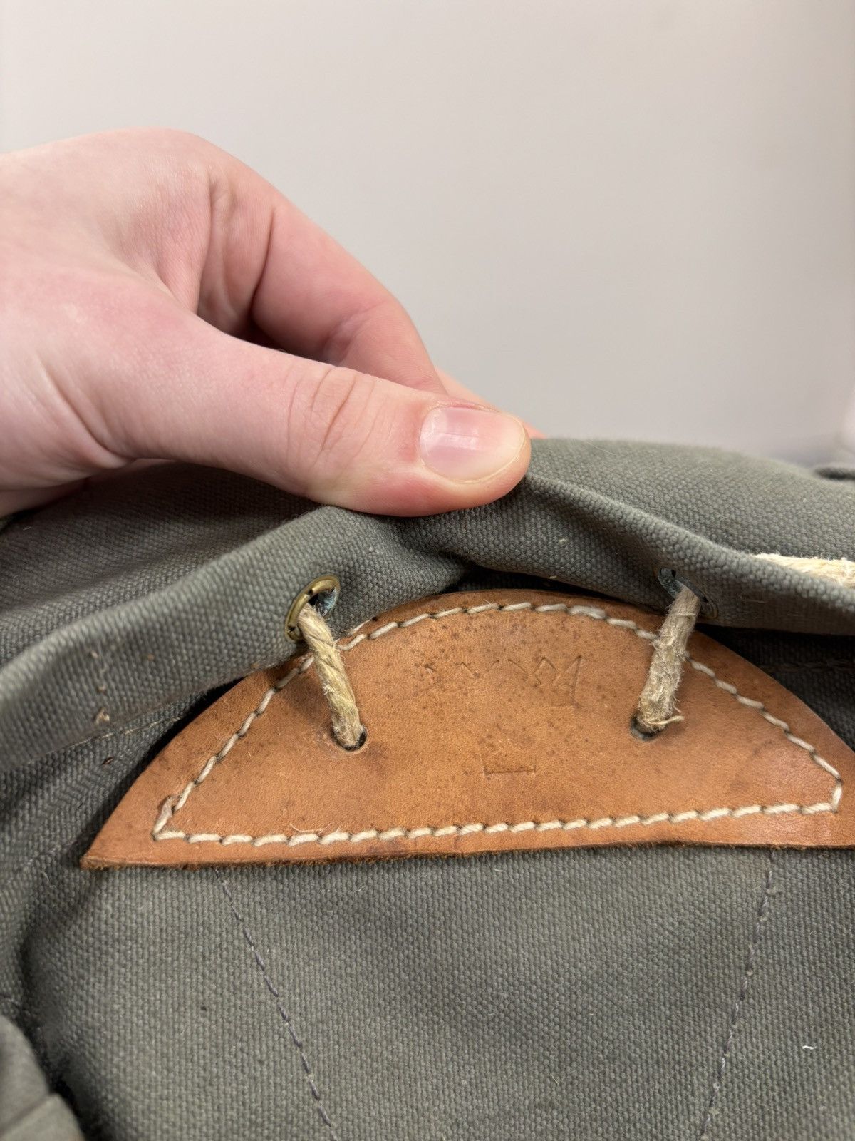 Other Vintage Swedish Army M39 Backpack Canvas Leather Metal Frame Size ONE SIZE - 12 Thumbnail