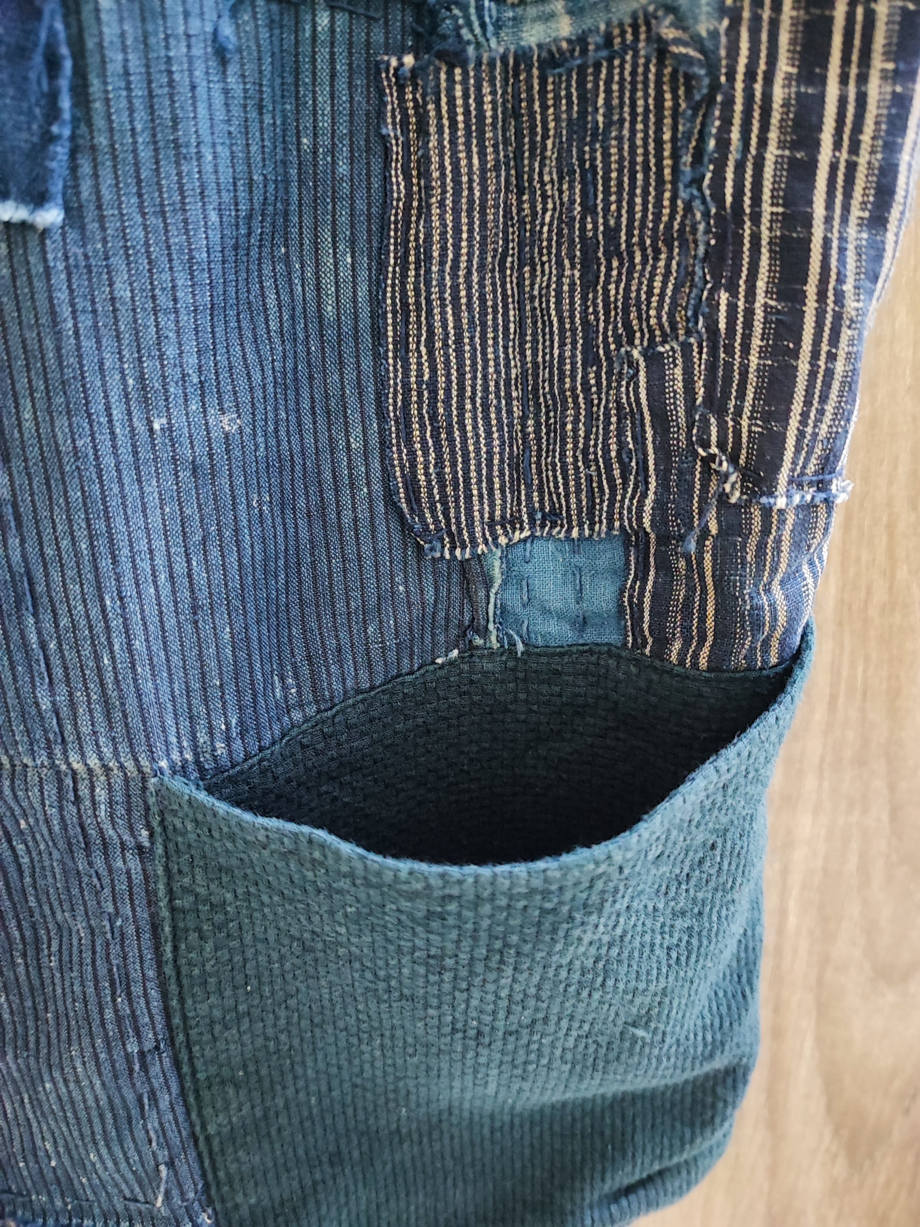 Japanese Brand Very rare!! Japanese Brand Sashiko Patchwork Boro Vest Size US M / EU 48-50 / 2 - 6 Thumbnail