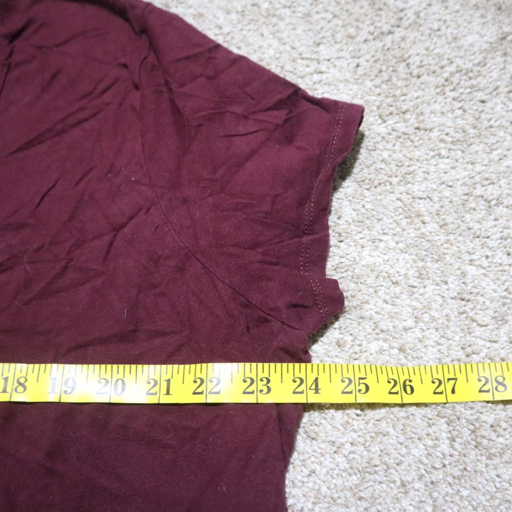 Russell Athletic Hokies Virginia VA Red Burgundy Short Sleeve Tee T-Shirt Women's 3XL Red Shirt Graphic Tee 100% Cotton Mens Womens Size XXL / US 16-18 / IT 52-54 - 5 Thumbnail
