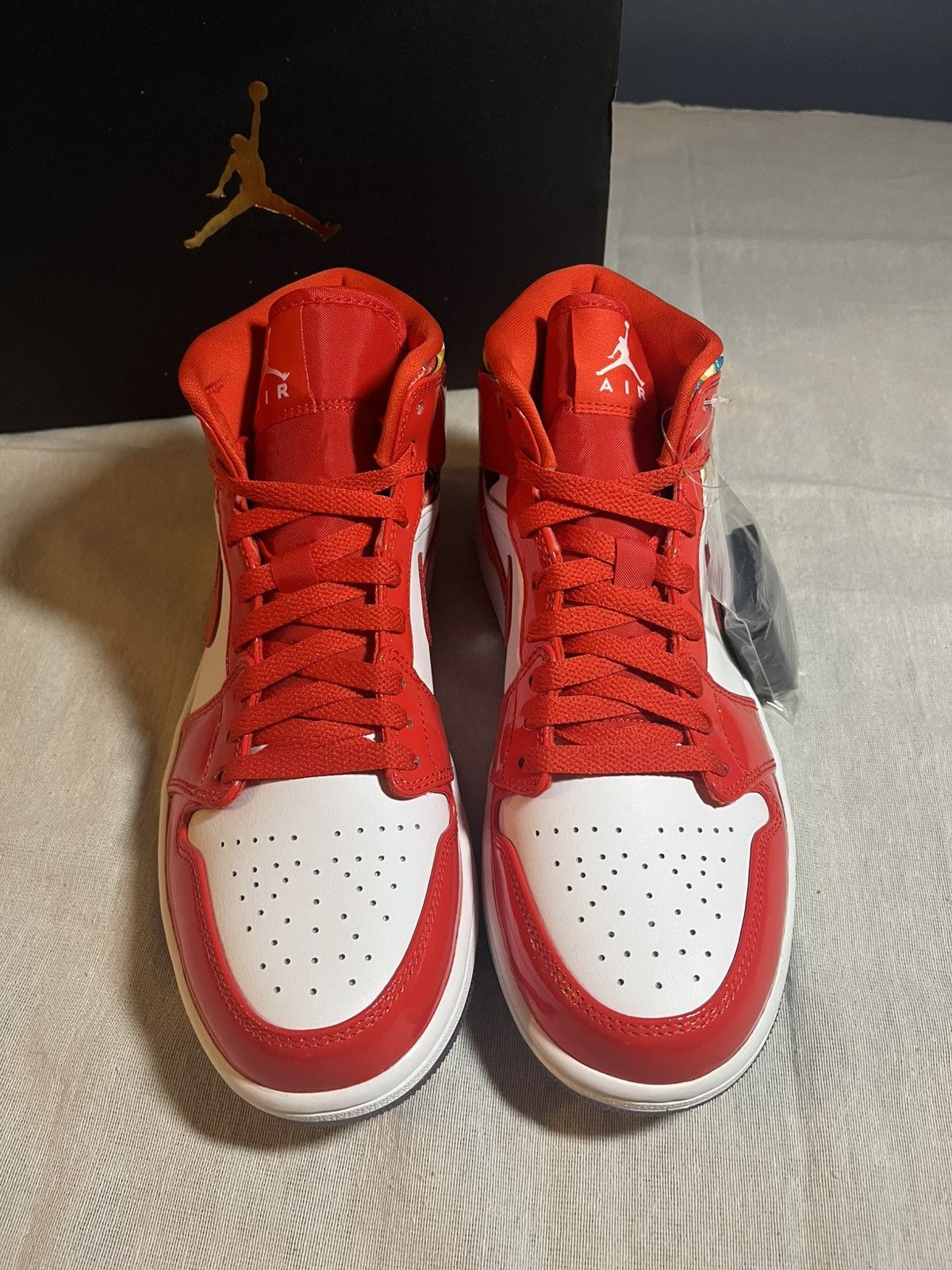 Nike Air Jorda Mid 1 Barcelona Sweater Red Patent - Size US 8 Size US 8 / EU 41 - 2 Thumbnail
