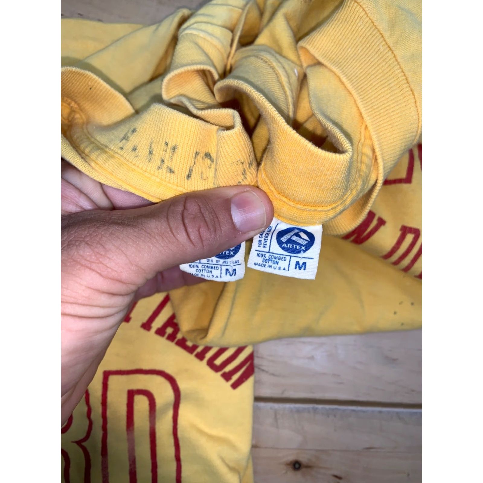 Vintage VINTAGE Marines Second Recruit Battalion MCRD shirt M Yellow 80s San Diego Mens Size US M / EU 48-50 / 2 - 2 Thumbnail
