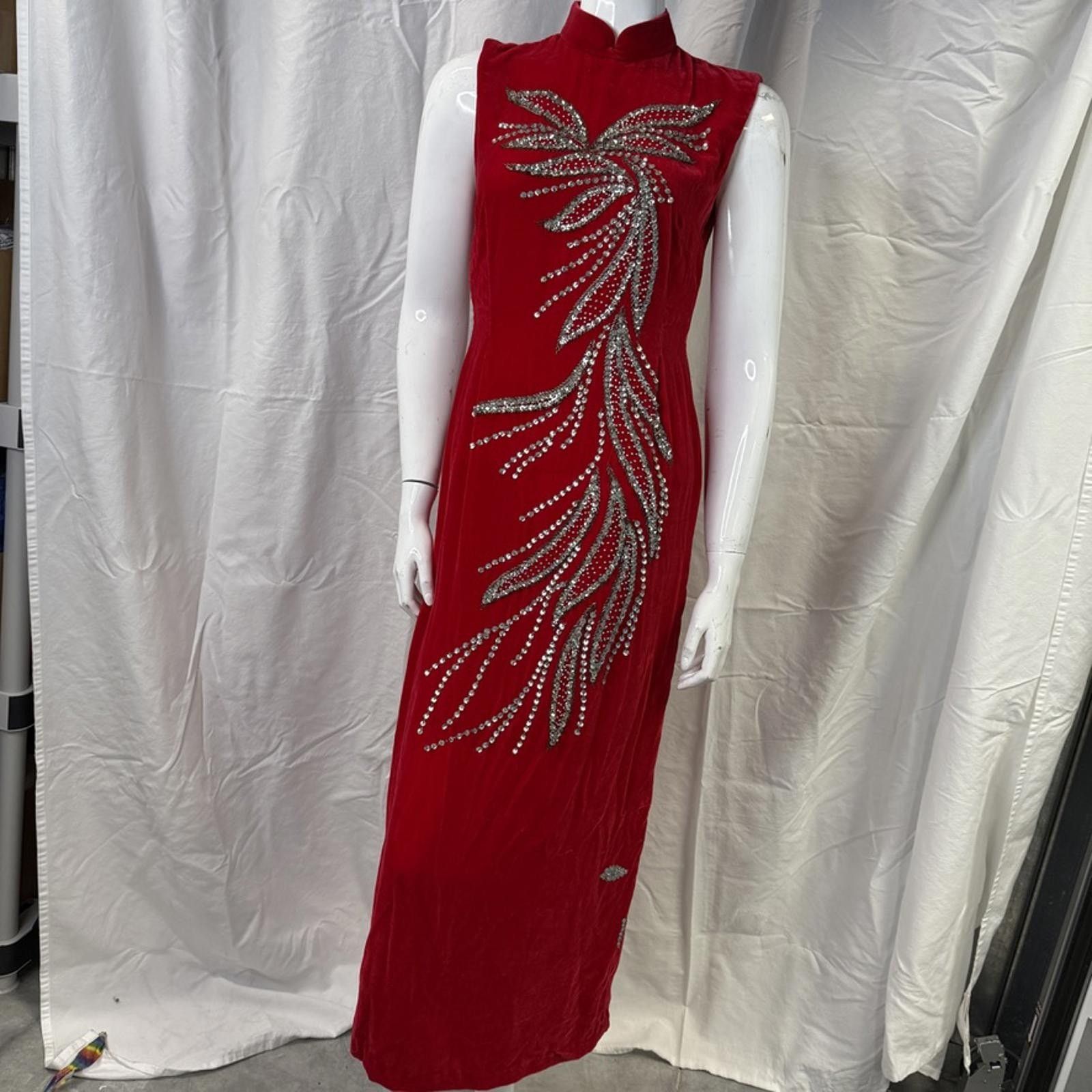Vintage Vtg 50's 60's Red Cheongsam Qipao Dress Floral Embroidery Size XS / US 0-2 / IT 36-38 - 1 Thumbnail