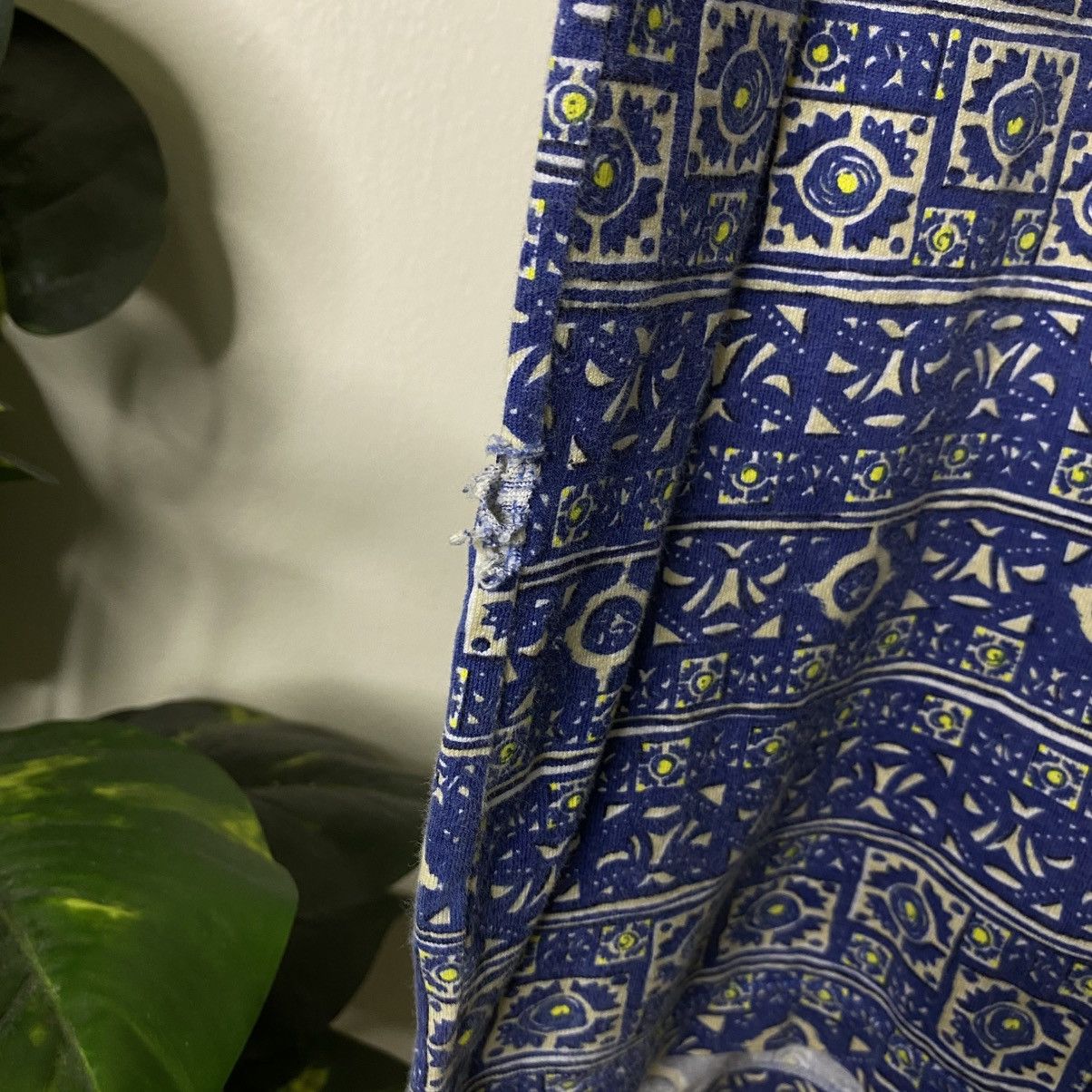 Ocean Pacific Vintage 1990s Ocean Pacific Surf Native Motive AllOverPrint Size US L / EU 52-54 / 3 - 3 Thumbnail