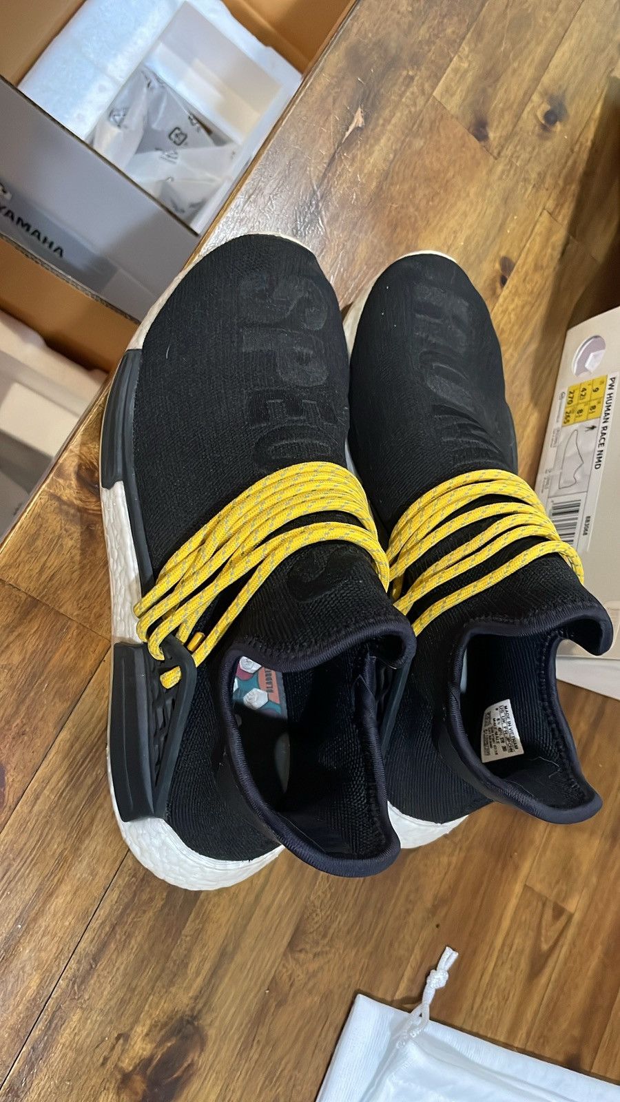 Adidas adidas NMD HU Pharrell Human Species Black Size US 9 / EU 42 - 4 Thumbnail