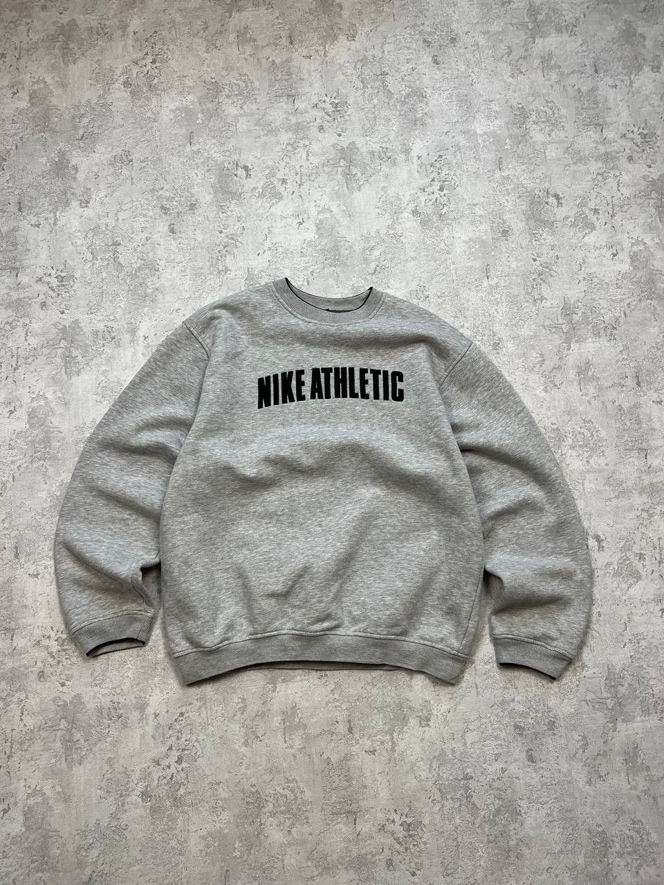 Nike Vintage Nike Athletic Sweatshirt Embroidered Big Logo Size US L / EU 52-54 / 3 - 1 Thumbnail