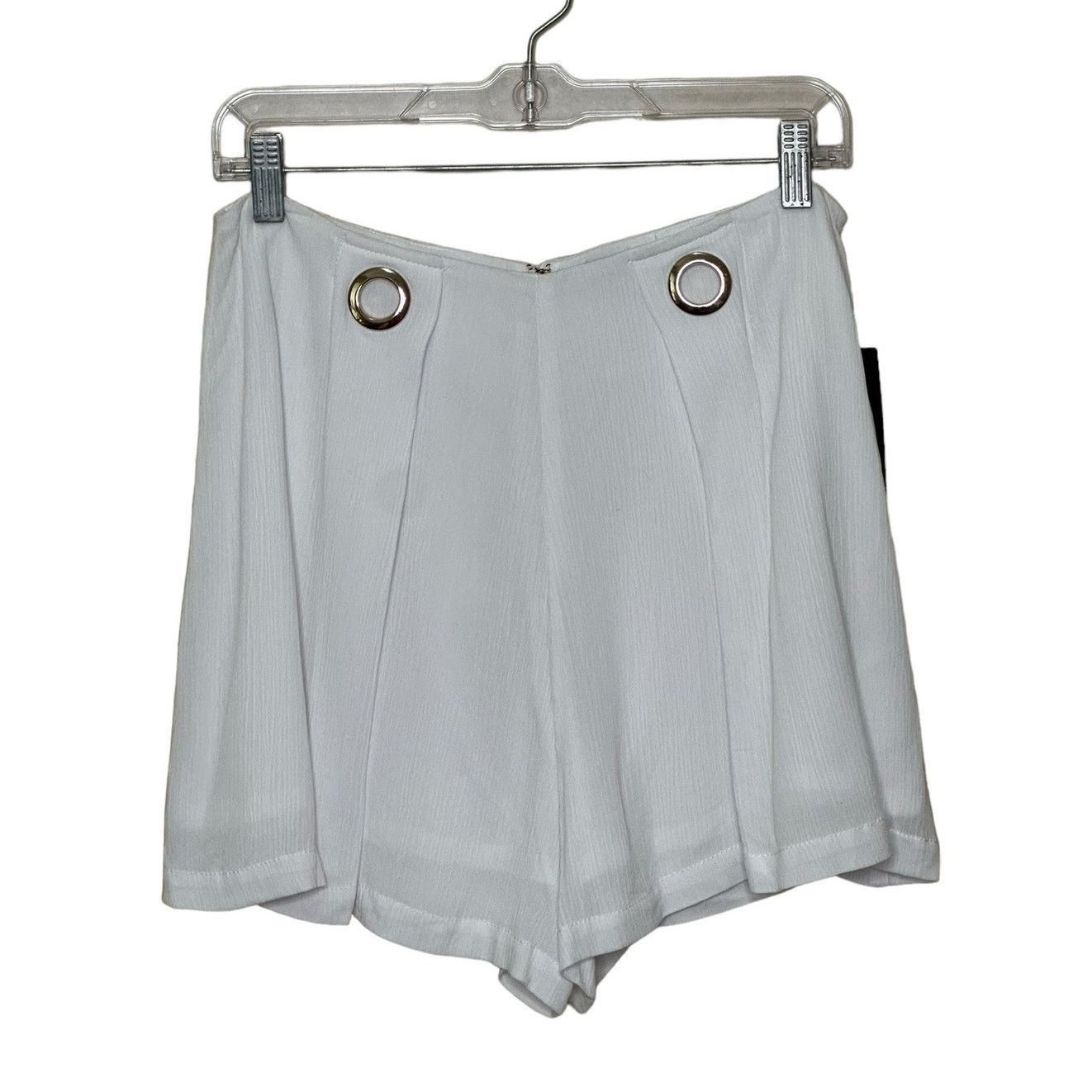 Guess Guess white rayon shorts size Medium Size 30" / US 8 / IT 44 - 1 Thumbnail