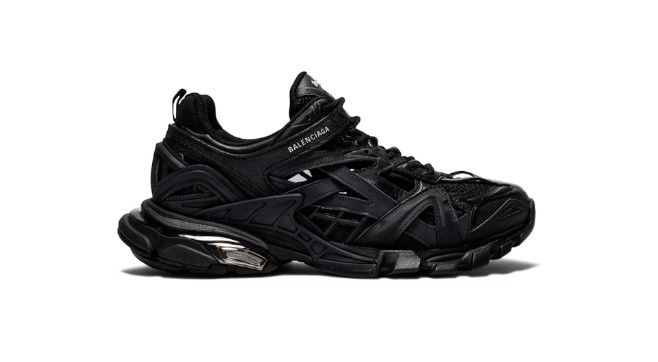 o1s1rm0224 Track Sneaker in Black