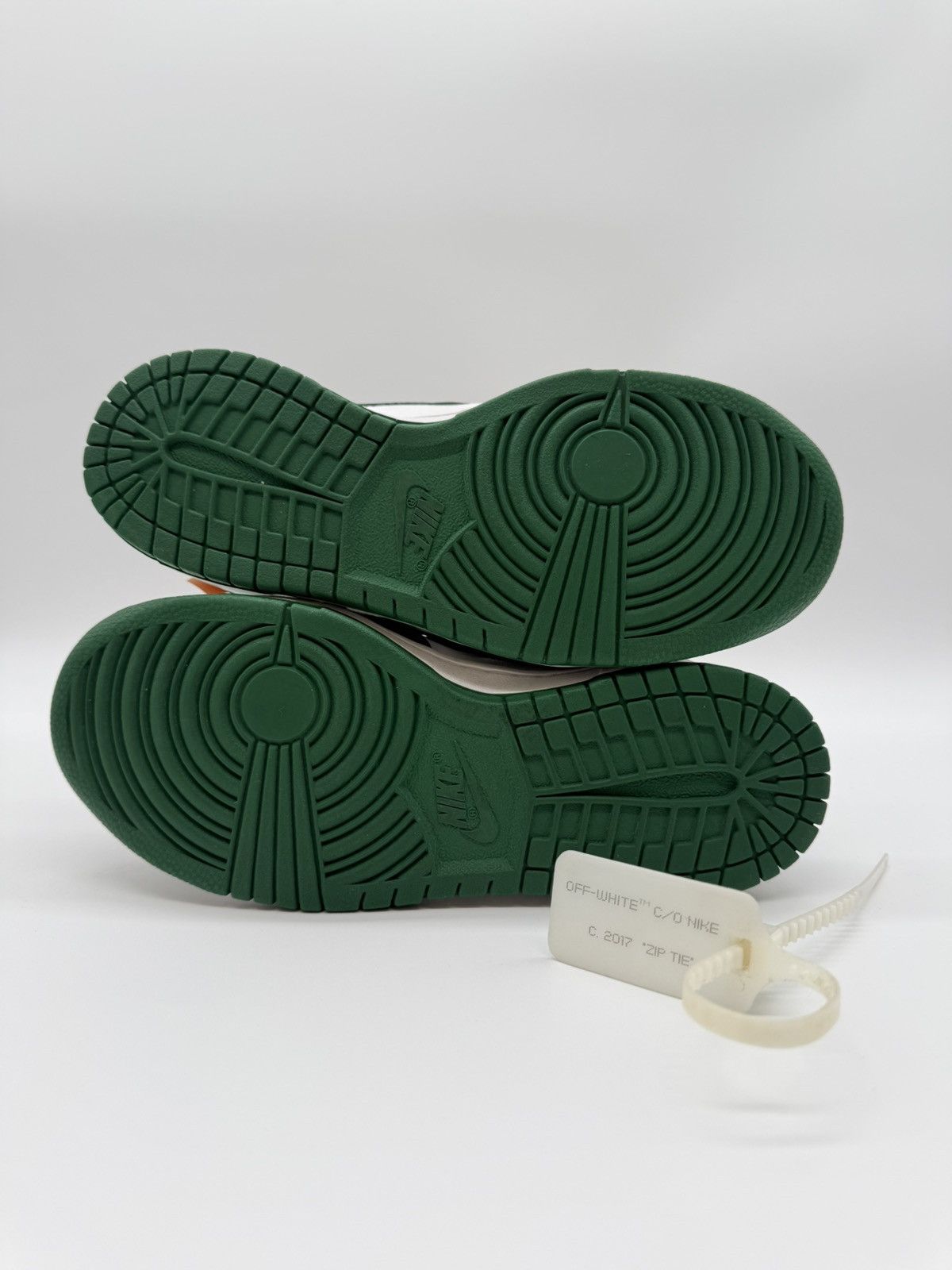 Nike × Off-White Nike Off-White Dunk Low Pine Green EU 36,5 Size US 5.5 / IT 35.5 - 5 Thumbnail