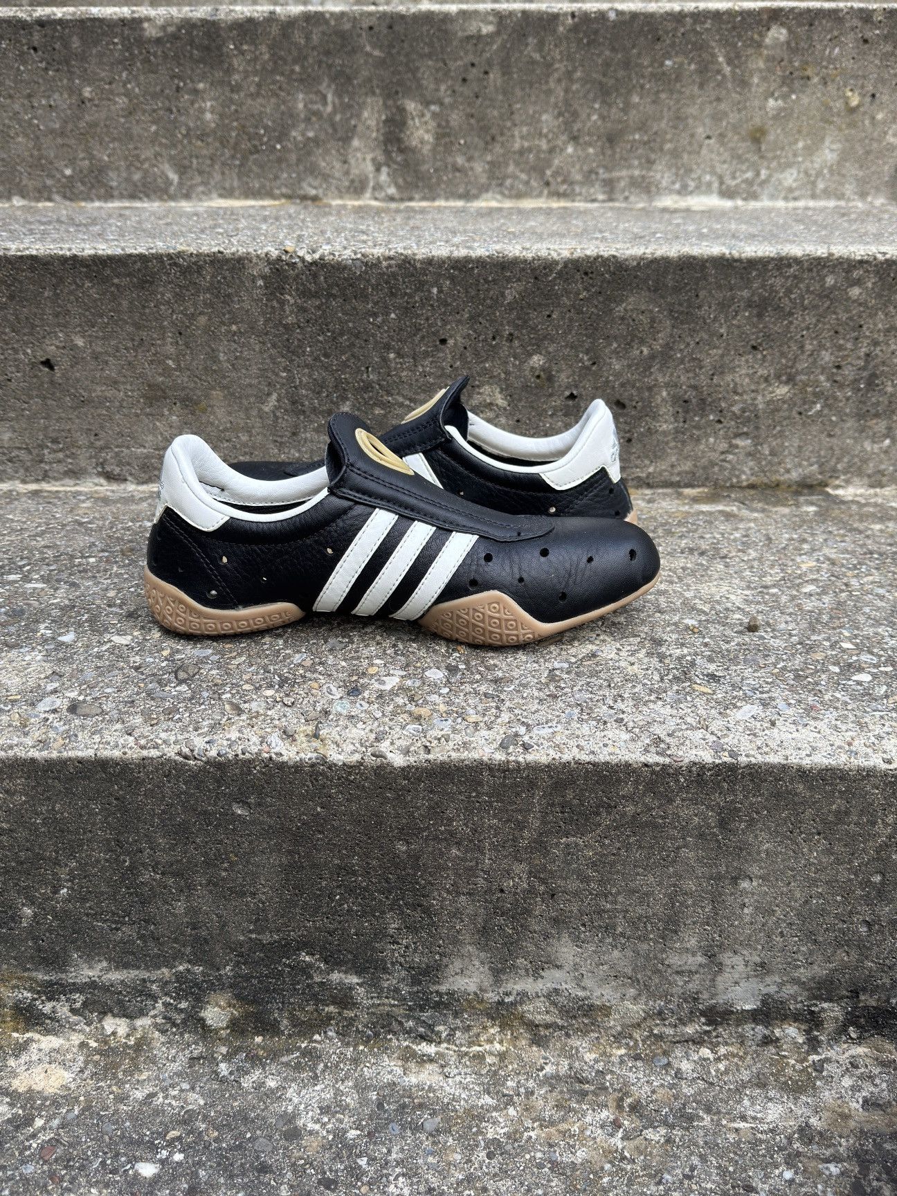 Adidas Adidas Mei Size US 6 / IT 36 - 2 Thumbnail