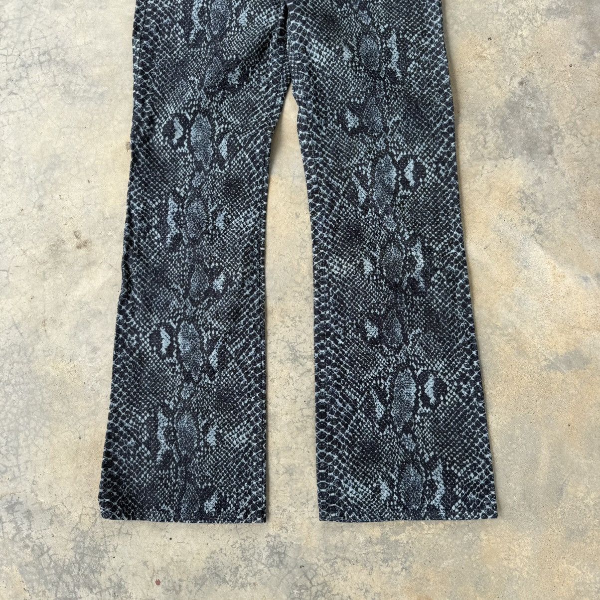 Hysteric Glamour Vintage Ozone Community Flare Snakeskin Hysteric Jeans Size US 28 / EU 44 - 7 Thumbnail