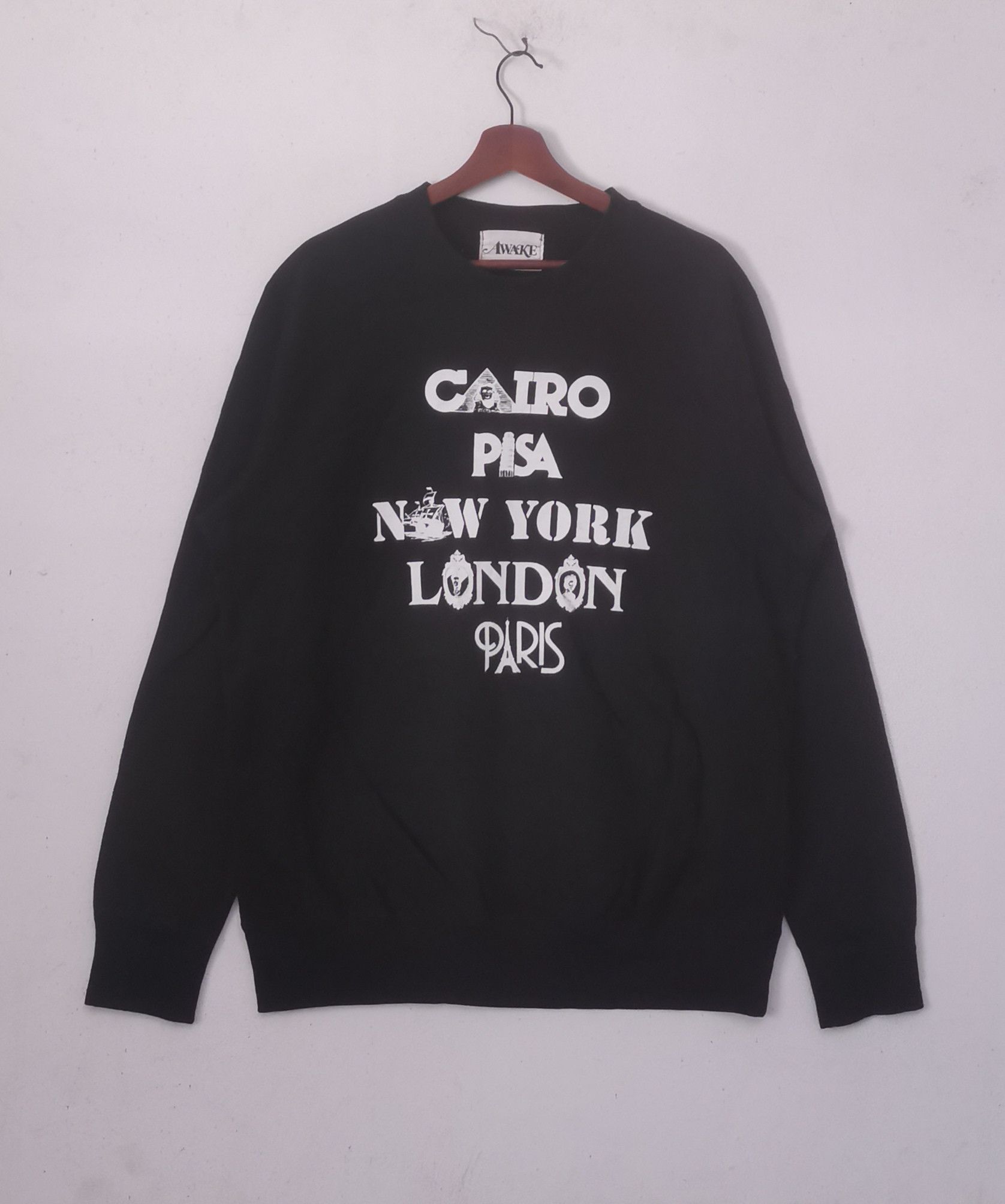 Awake NY Rare Awake sweatshirt black colour Size US L / EU 52-54 / 3 - 1 Thumbnail