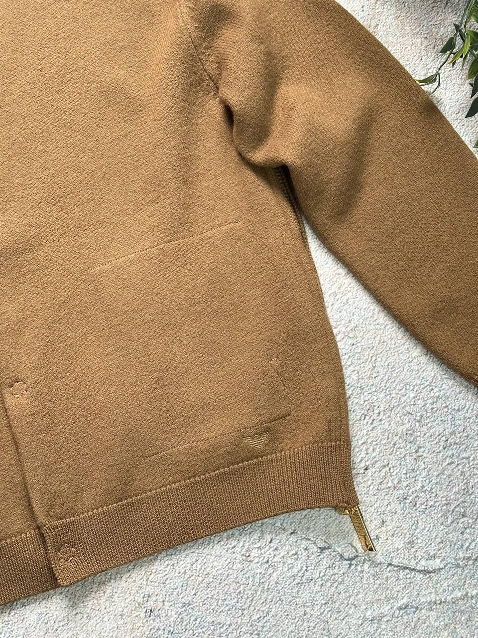 Emporio Armani cardigan jacket knite