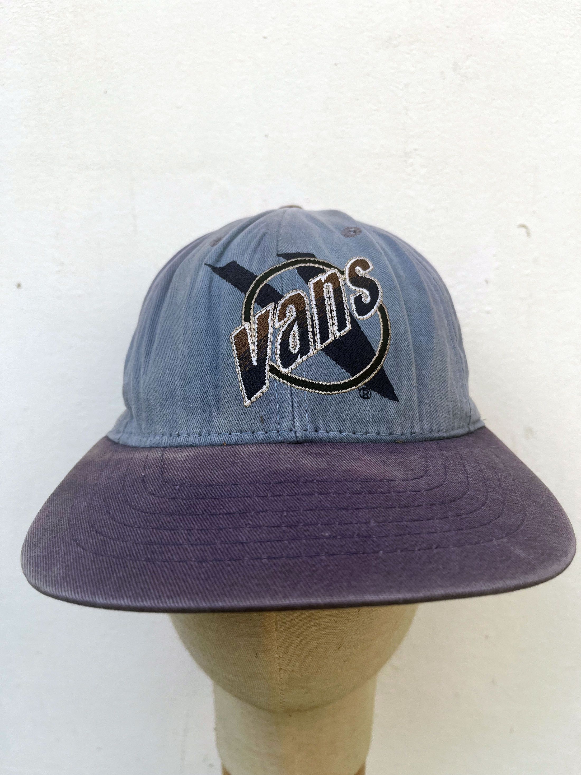 Vans Vintage Sunfaded Vans 90s 80s Snapback Cap Headwear Size ONE SIZE - 2 Thumbnail