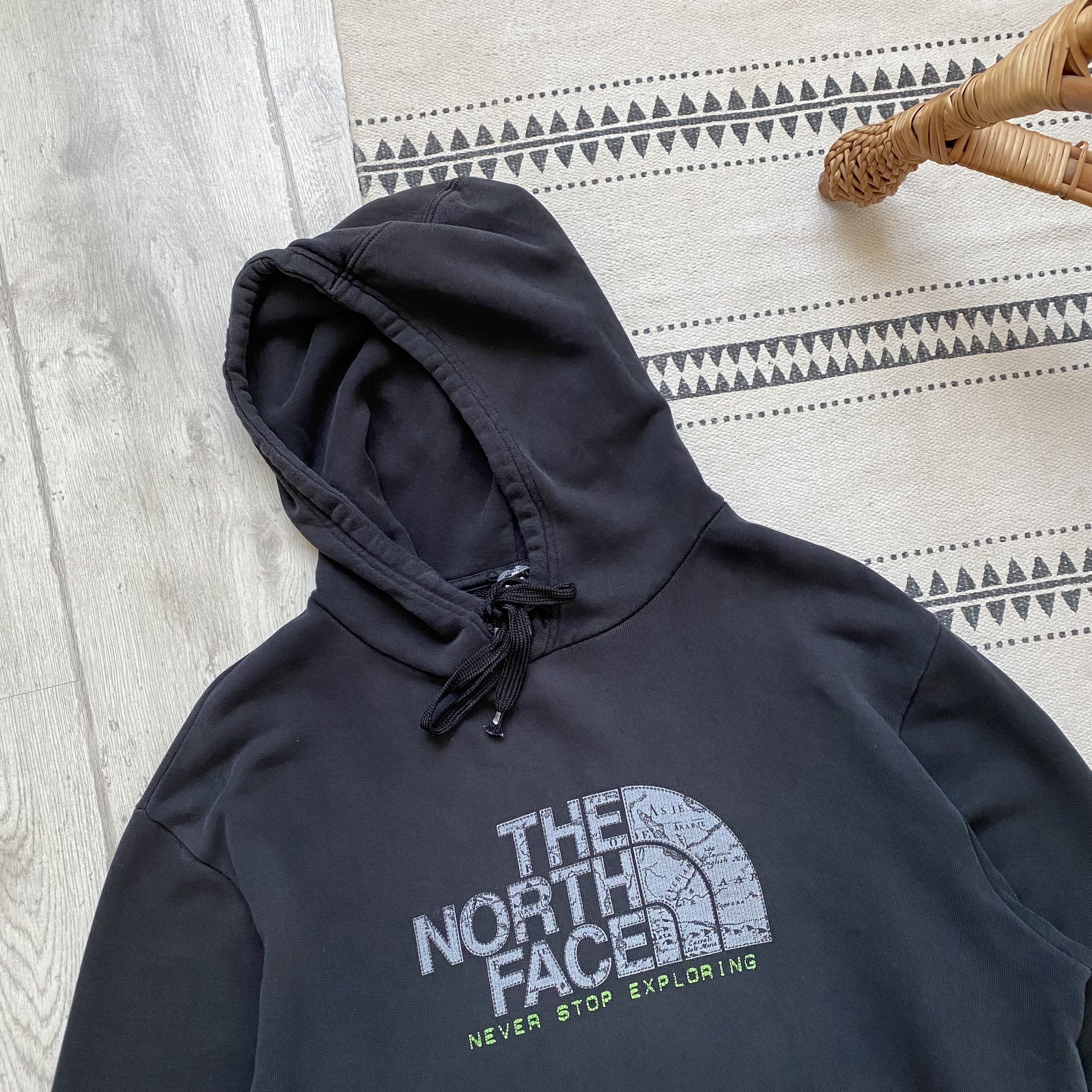 The North Face Vintage Trashed The North Face Hoodie Centr Logo Size US M / EU 48-50 / 2 - 3 Thumbnail