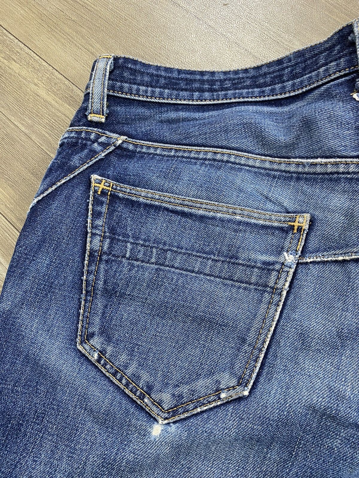Number (N)ine Vintage Number (N)ine Music Distressed Denim Jeans Faded Size US 32 / EU 48 - 14 Thumbnail