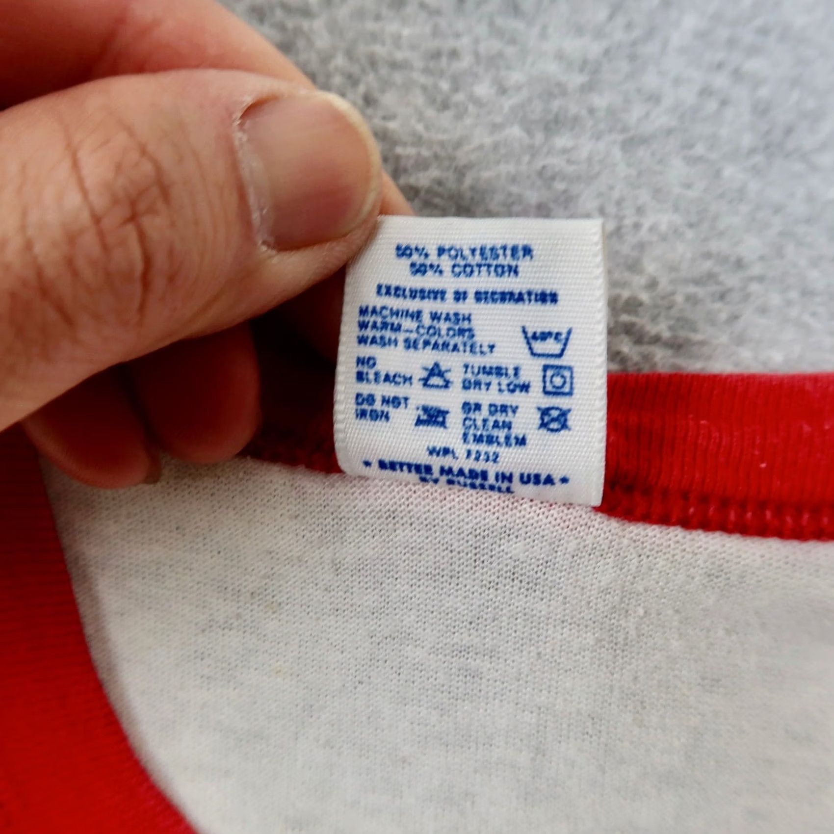 Jerzees VINTAGE Apple Juice Jerzees T-Shirt Mens L White Red Ringer USA 80s Size US L / EU 52-54 / 3 - 6 Thumbnail