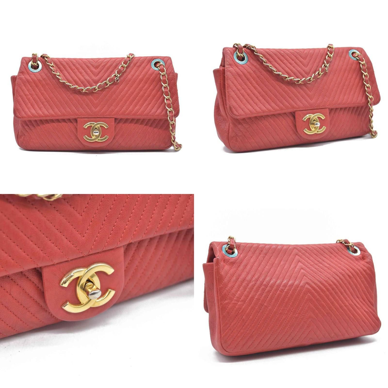 Chanel $4450 Chanel Calfskin Surpique Chevron Medium Flap 2016 Size ONE SIZE - 2 Thumbnail