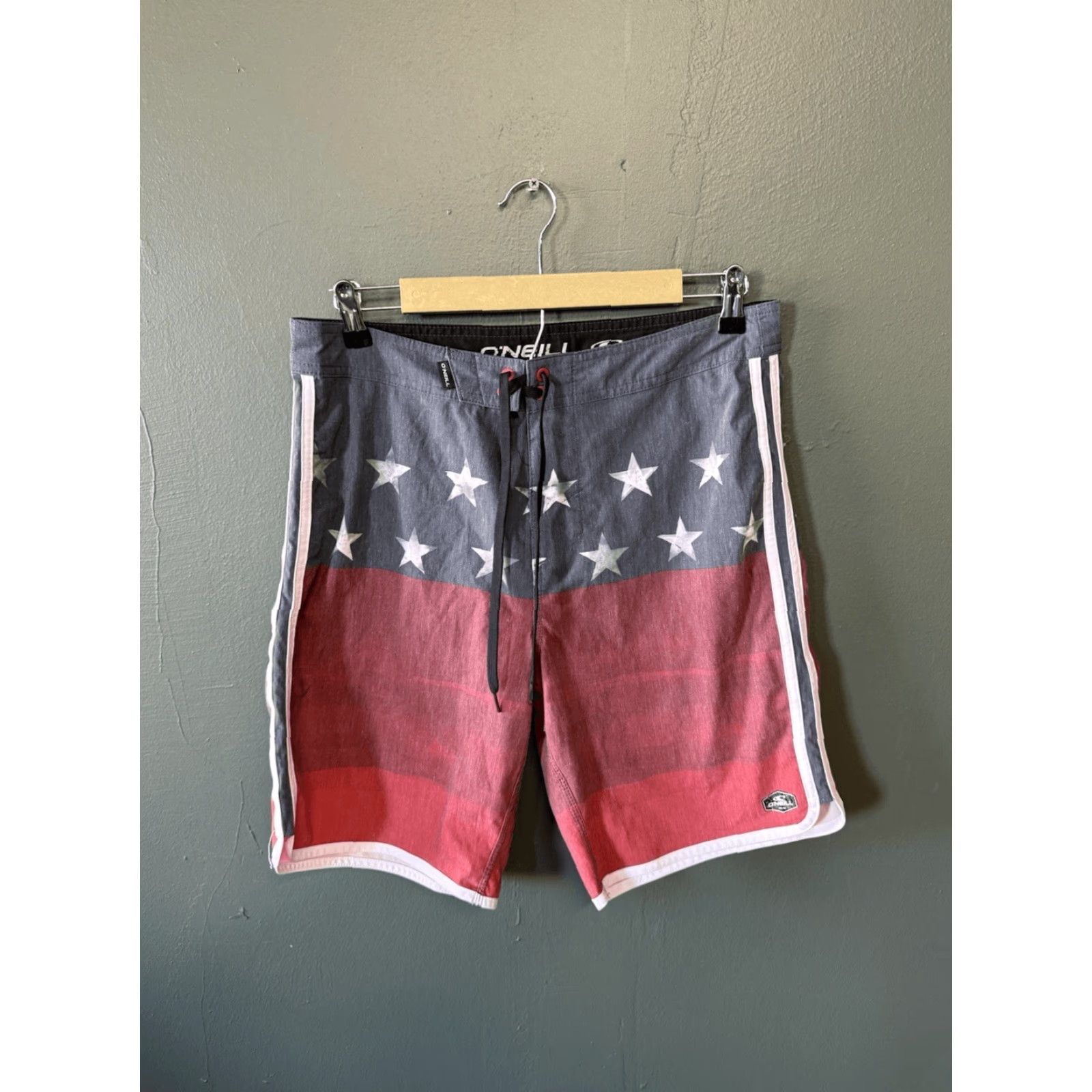 O'Neill O'Neill Mens Board Shorts 32 Multicolor USA Theme Regular Bottom Swin Bottoms Shorts Men Size US 32 / EU 48 - 2 Thumbnail