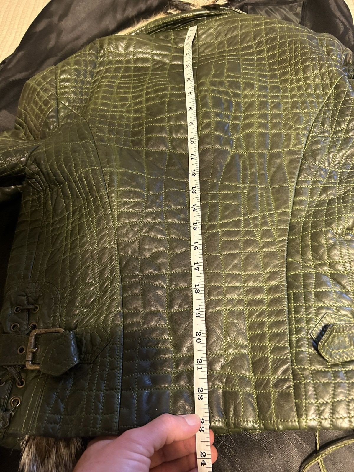 Roberto Cavalli × Vintage ONE OF A KIND RUNWAY 2005 Leather Coyote Fur jacket Size US S / EU 44-46 / 1 - 25 Thumbnail