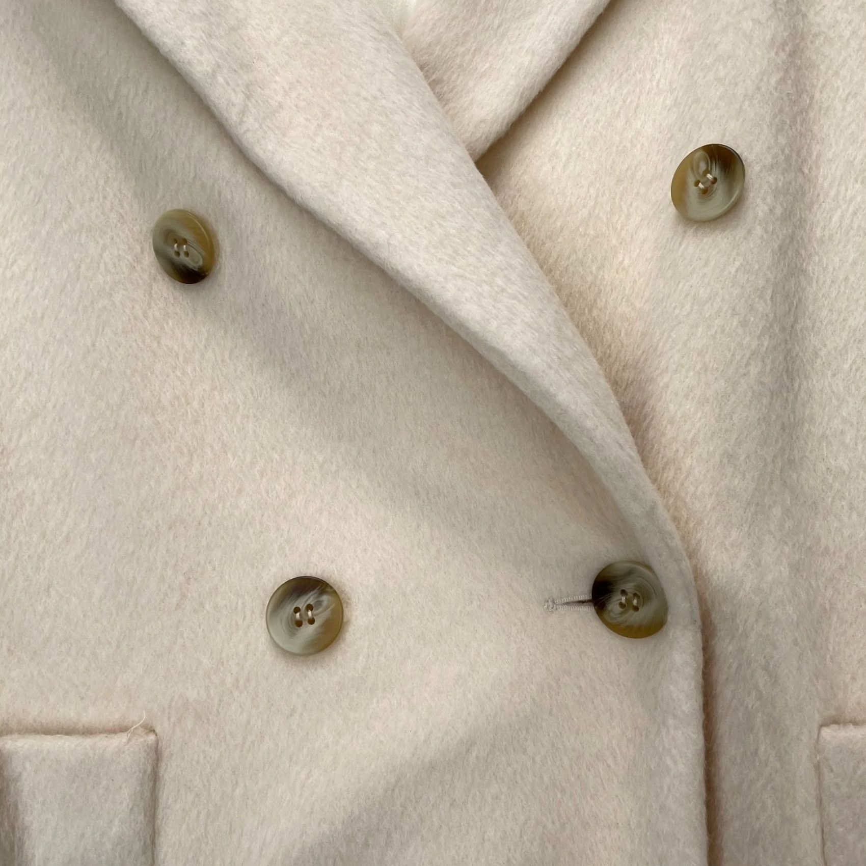 Neiman Marcus VINTAGE Neiman Marcus Coat Womens 12 White Cashmere Cream Trench Jacket Regency Jacket Coat Dresswear Regular Womens Size XL / US 12-14 / IT 48-50 - 4 Thumbnail