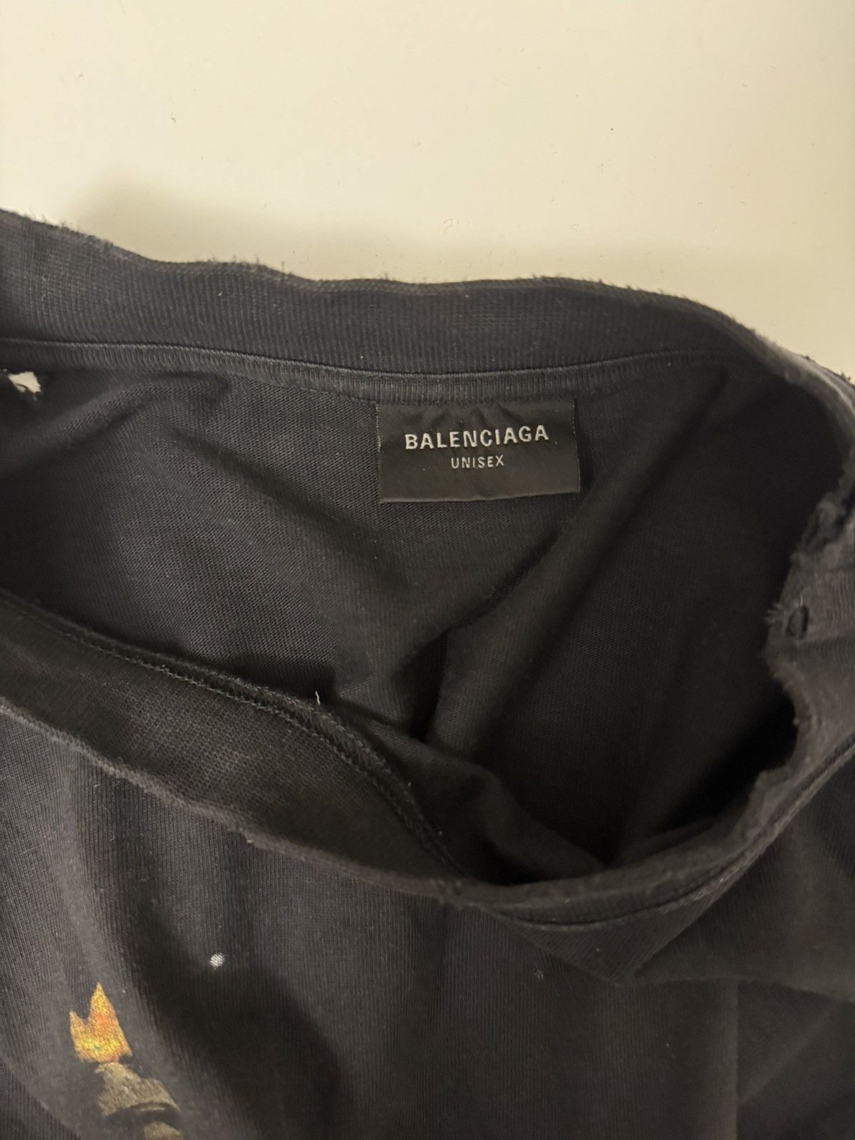 Balenciaga Balenciaga Paris Statue of Liberty Tshirt Size US L / EU 52-54 / 3 - 4 Thumbnail