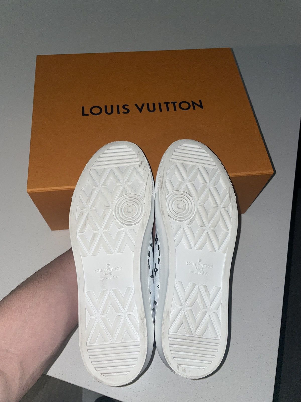 Louis Vuitton Louis Vuitton High Top Tattoo Monogram Sneakers Size US 10 / EU 43 - 5 Thumbnail