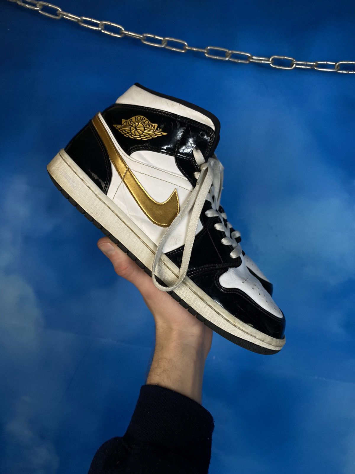 Nike ✨Nike Air Jordan Metallic 1 SE Gold Patent Black White Size US 9 / EU 42 - 3 Thumbnail