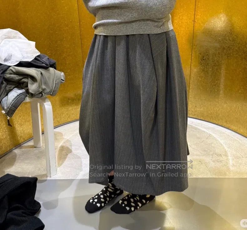 Comme des Garcons Comme Des Garcons size M Main Line Wool Structured Skirt Size 22" - 1 Thumbnail