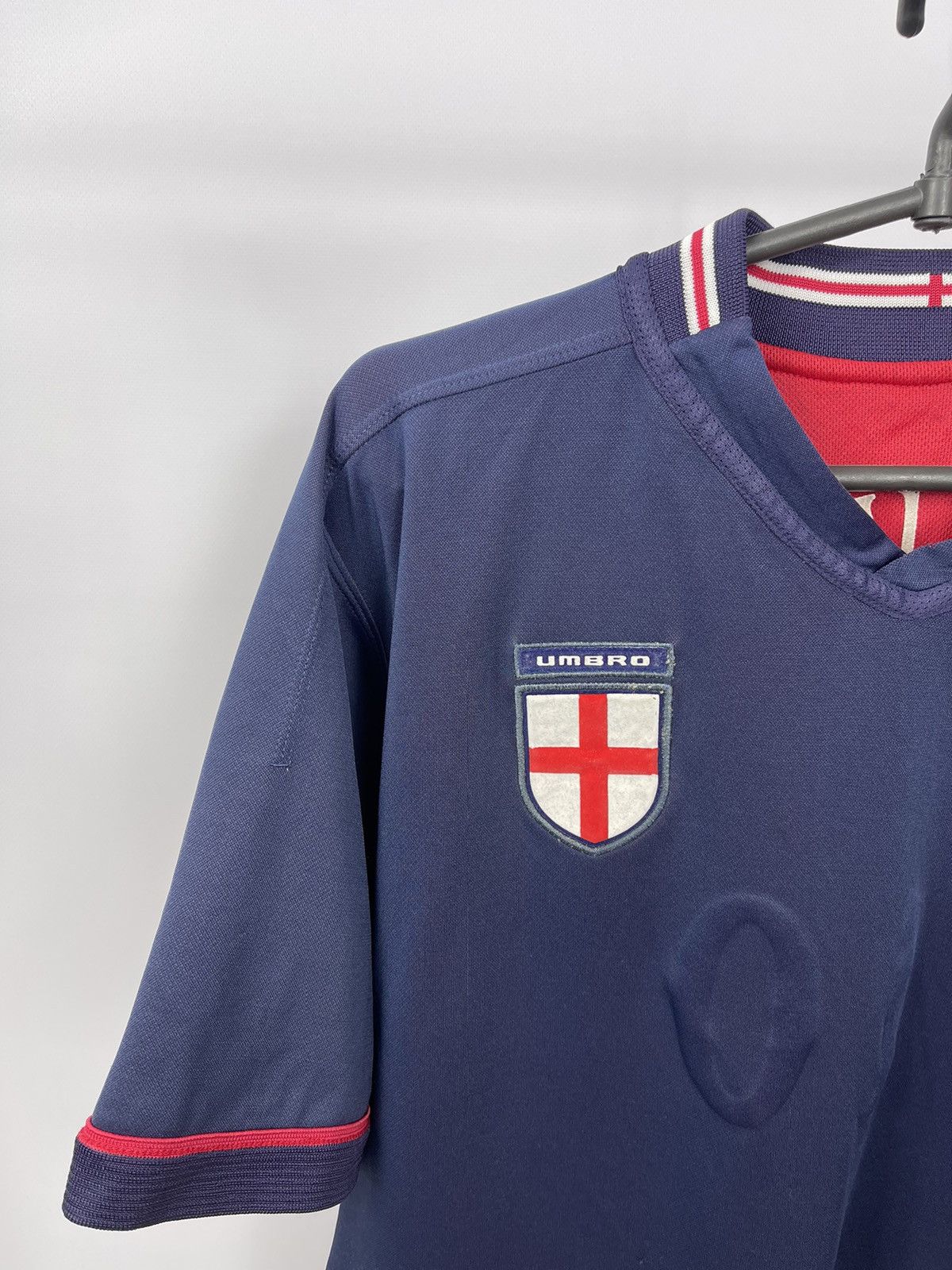 Umbro × Vintage England 2002 2004 AWAY Shirt Jersey Umbro #10 OWEN sz L Men Size US L / EU 52-54 / 3 - 9 Thumbnail