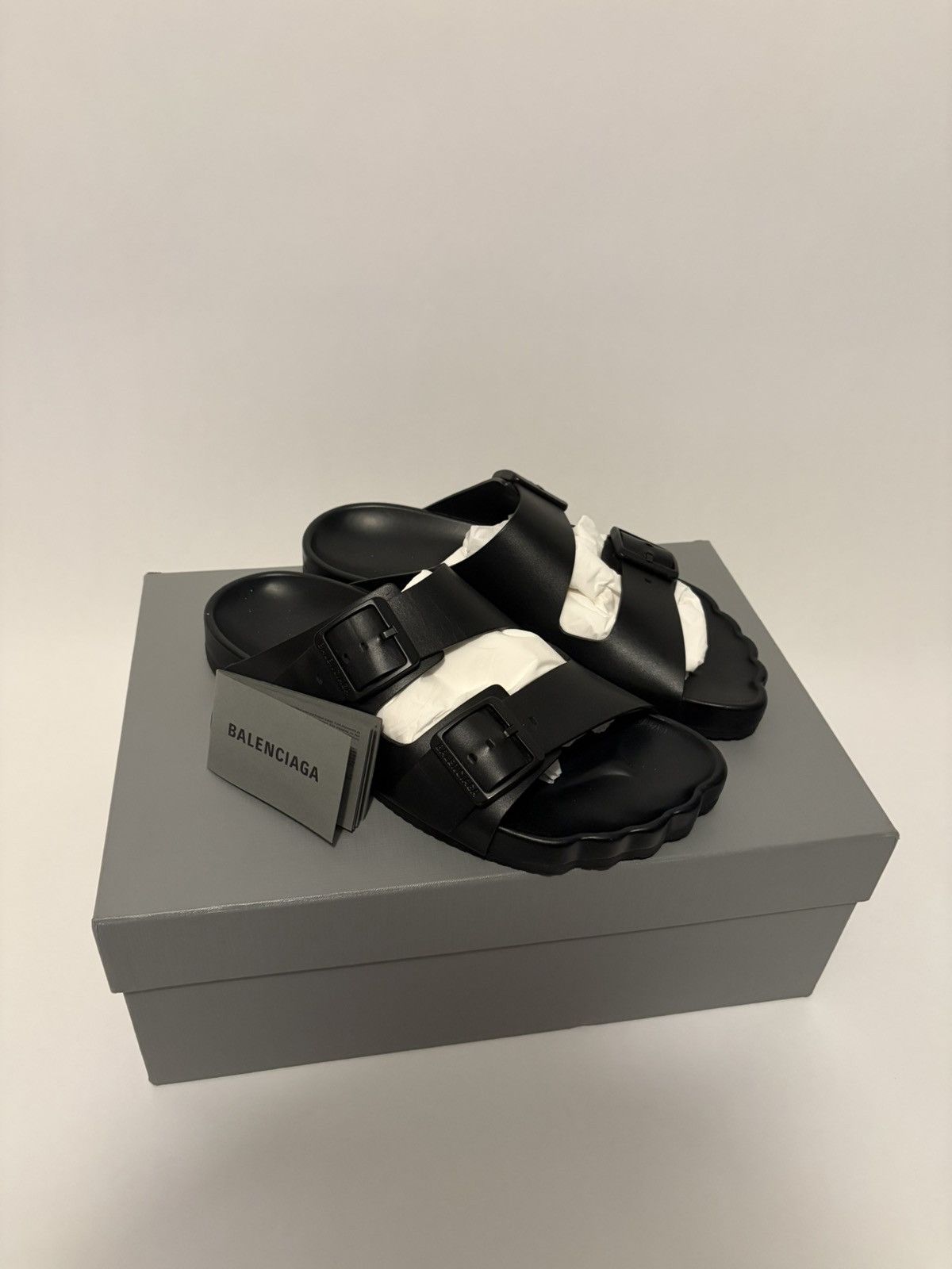 Balenciaga Balenciaga Sunday Sandal Size US 11 / EU 44 - 1 Thumbnail