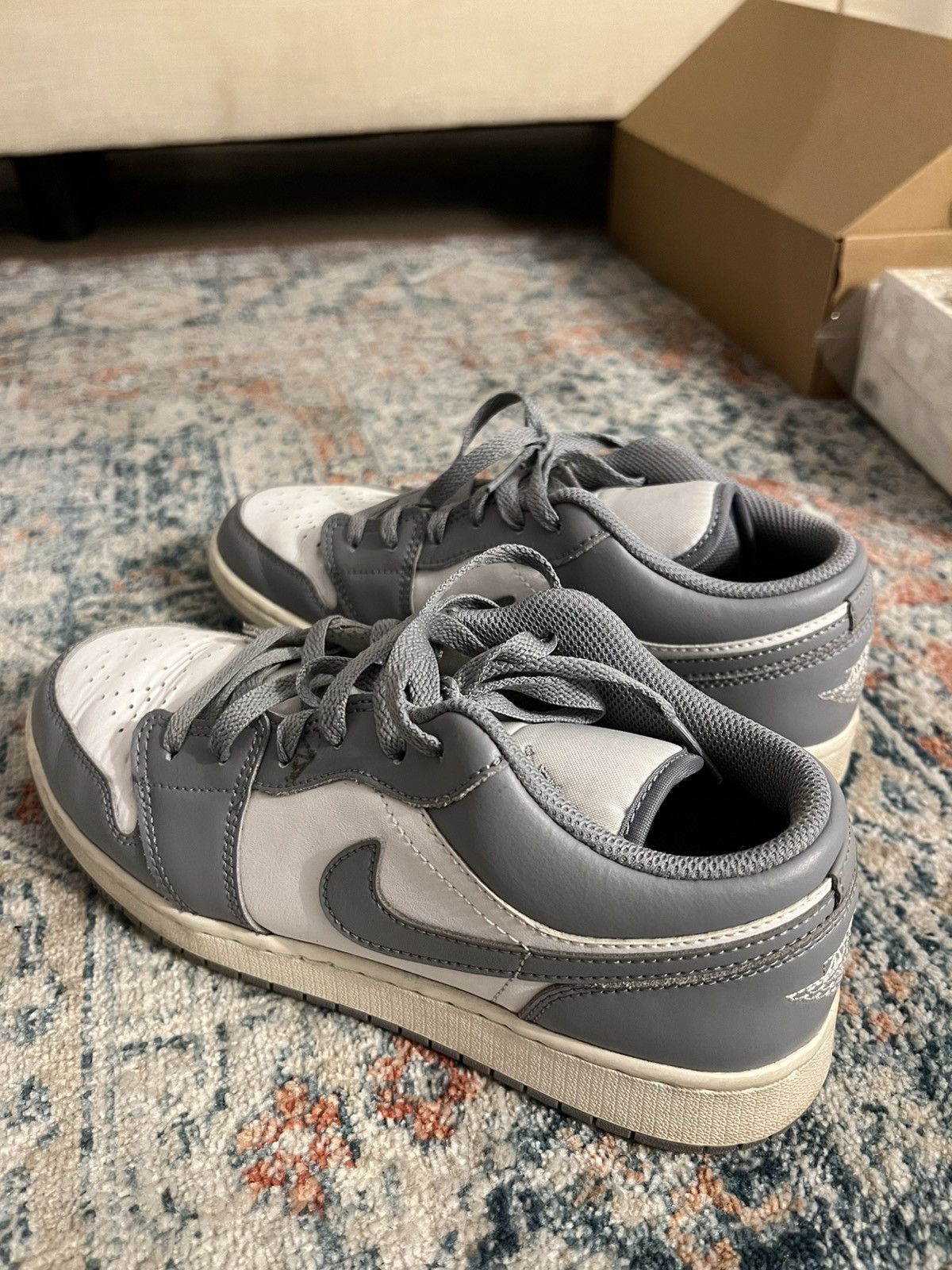Nike Nike Grey Dunk lows Size US 7 / EU 40 - 3 Thumbnail