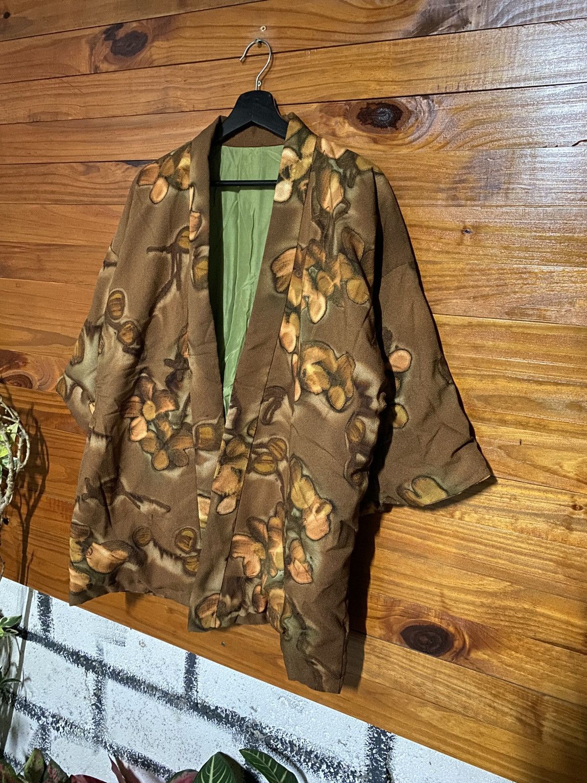 Japanese Brand Vintage Floral Kimono Jacket | Brown Japanese-Inspired Haori Size US M / EU 48-50 / 2 - 4 Thumbnail
