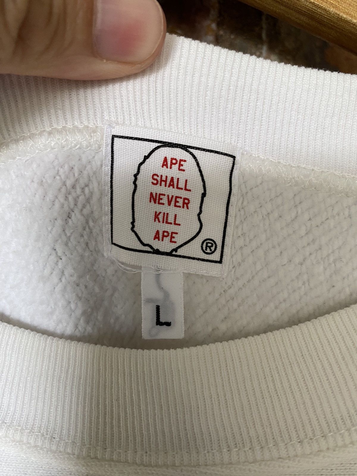 Bape × Neighborhood 2001 Bape x Neighborhood Crewneck Size US L / EU 52-54 / 3 - 10 Thumbnail