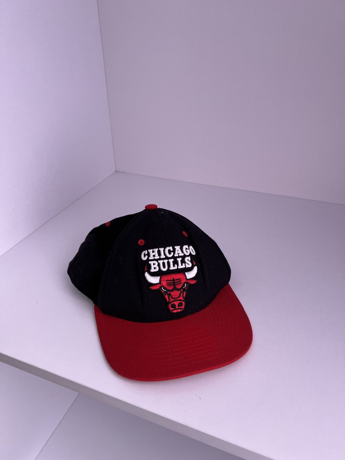 Mitchell & Ness × NBA × Vintage Vintage Chicago Bulls Y2k Rare Cap Size ONE SIZE - 1 Thumbnail